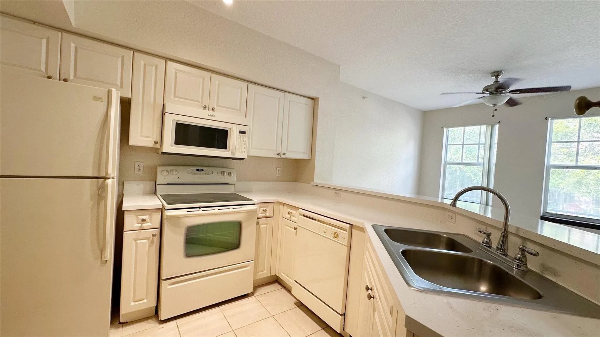 6704 W Sample Rd, #6704