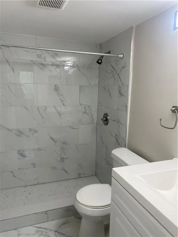 8761 Shadow Wood Blvd, #203