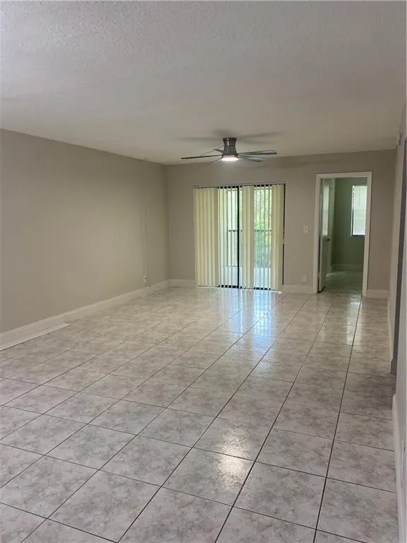 8761 Shadow Wood Blvd, #203