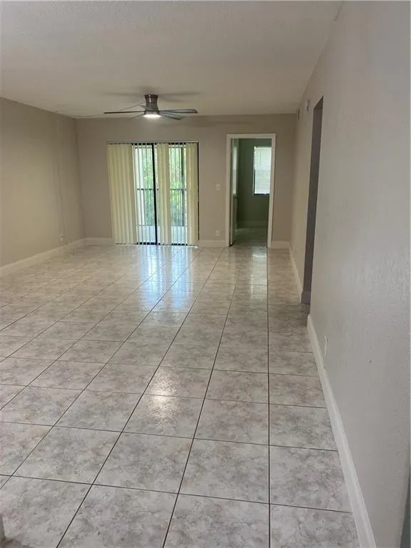8761 Shadow Wood Blvd, #203
