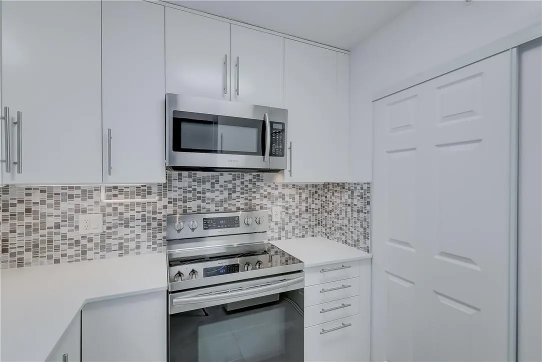 1350 SE 3rd Ave, #310
