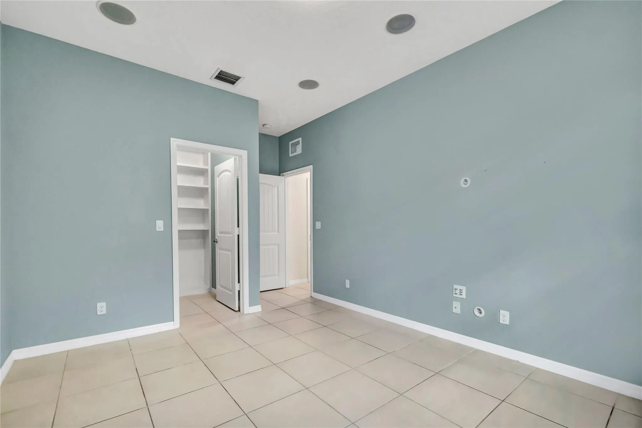 7202 Prudencia Dr