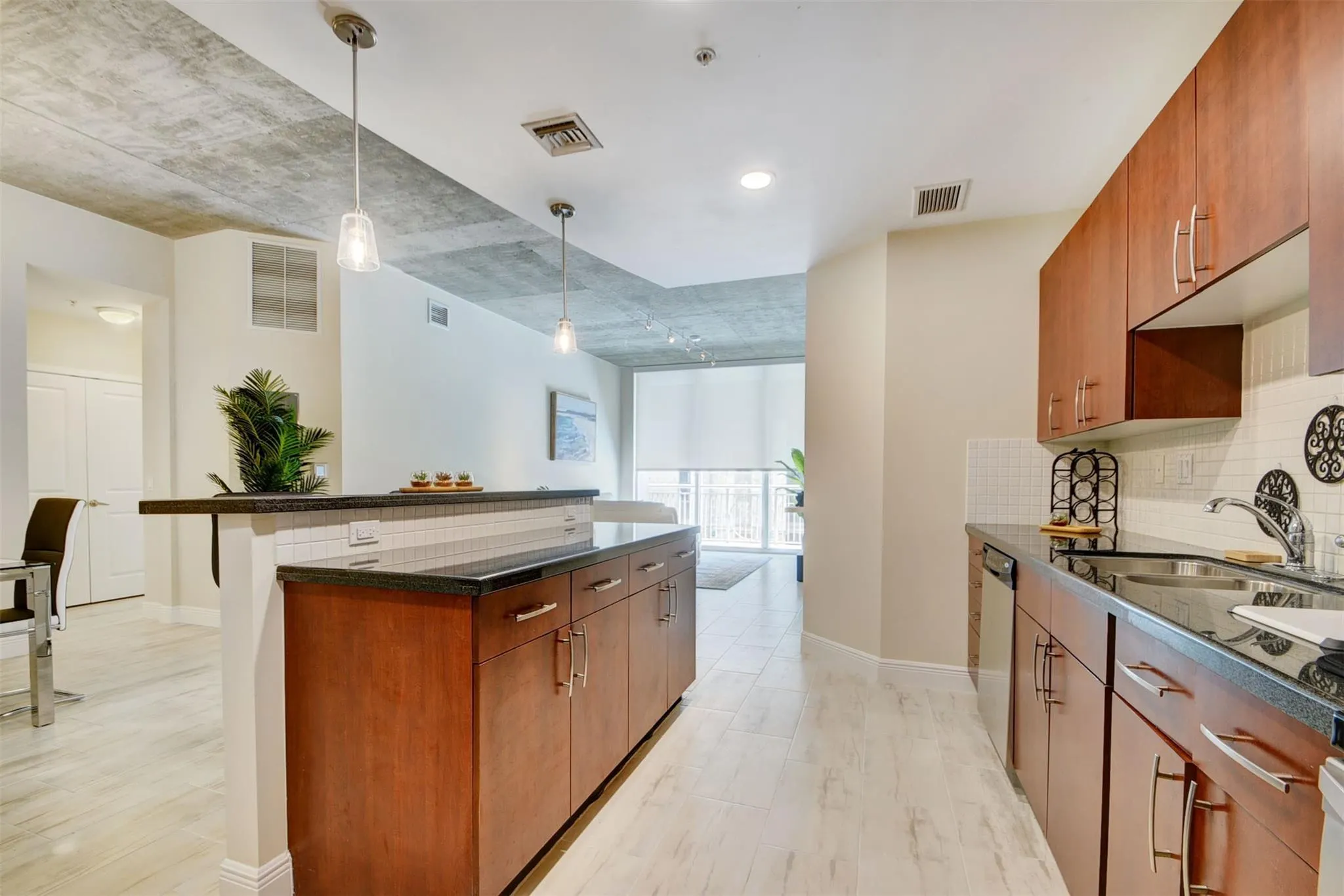 300 S Australian Ave, #919