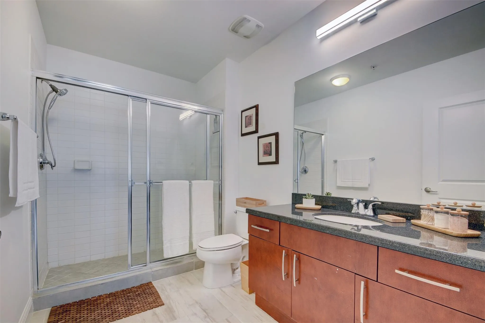 300 S Australian Ave, #919