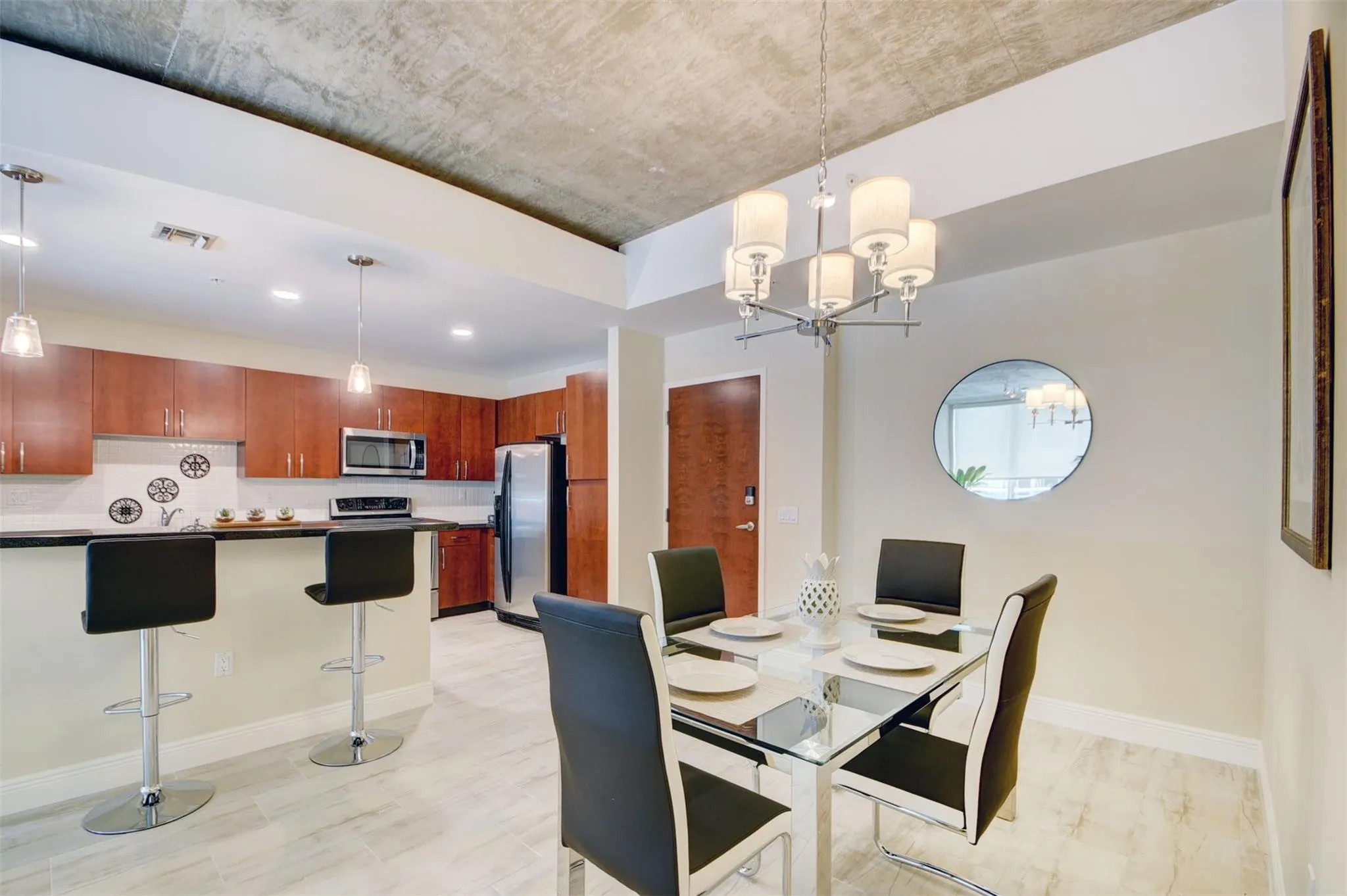 300 S Australian Ave, #919