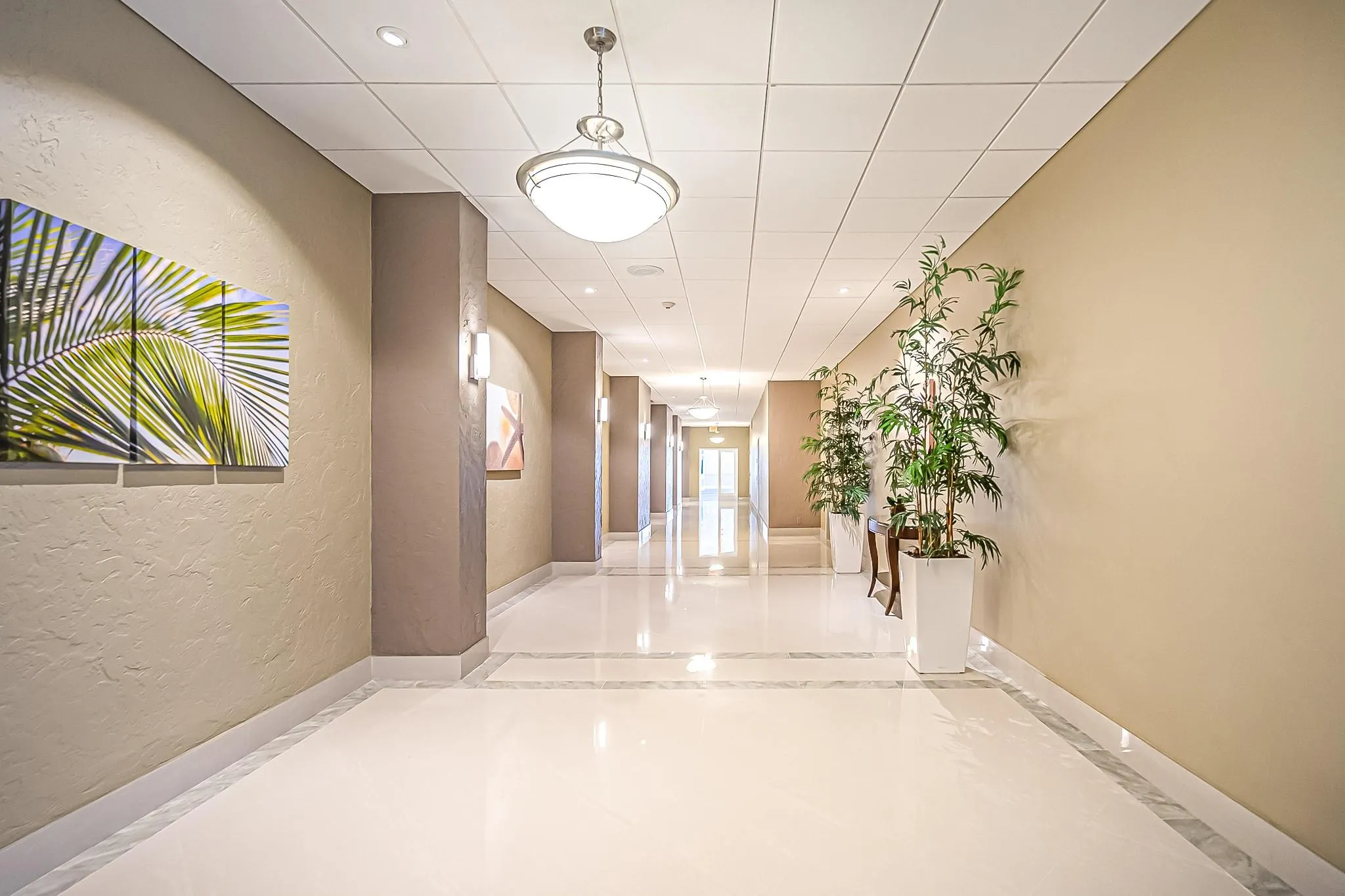 4250 Galt Ocean Dr, #8L