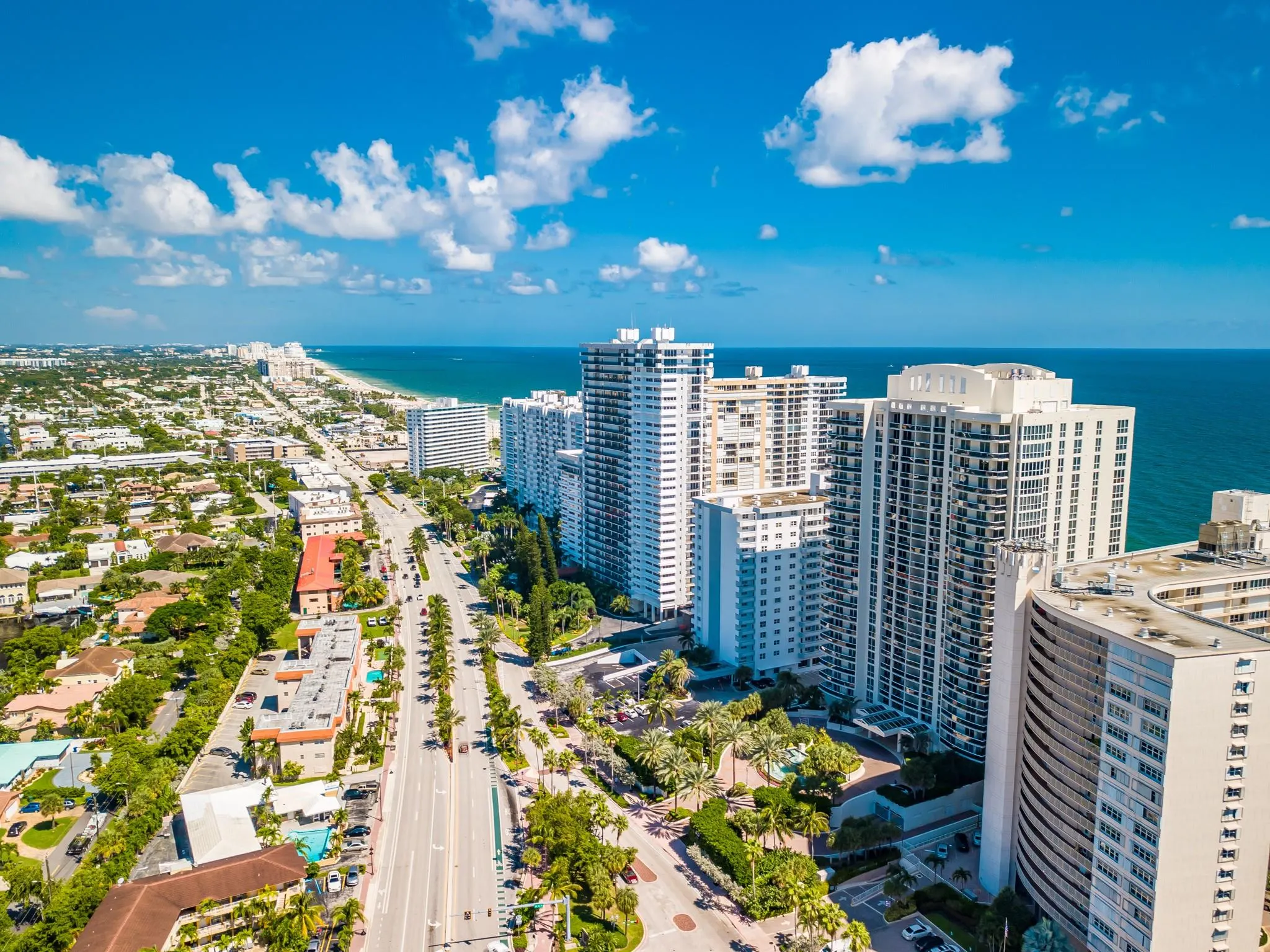 4250 Galt Ocean Dr, #8L