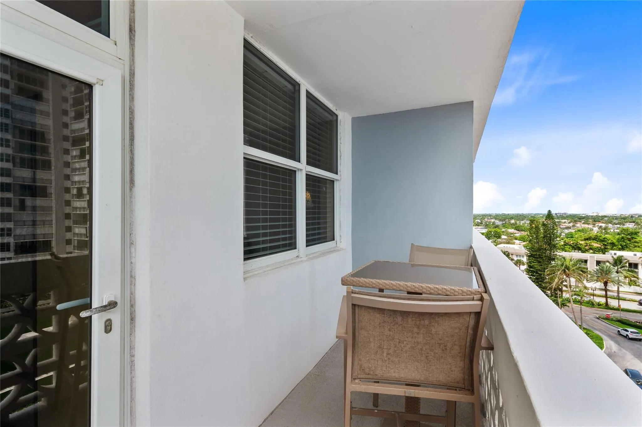 4250 Galt Ocean Dr, #8L