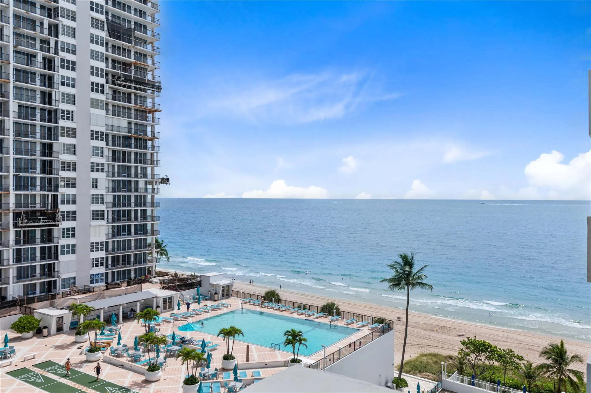 4250 Galt Ocean Dr, #8L