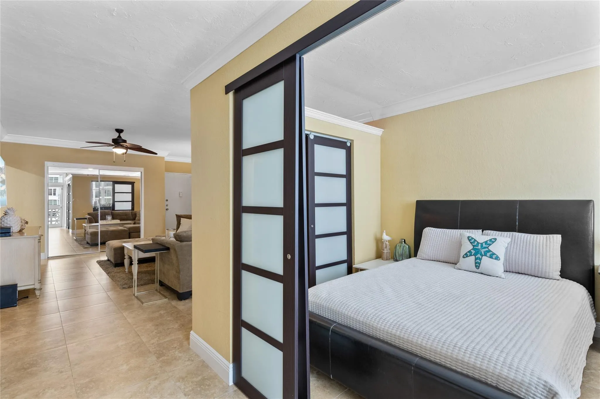 4250 Galt Ocean Dr, #8L