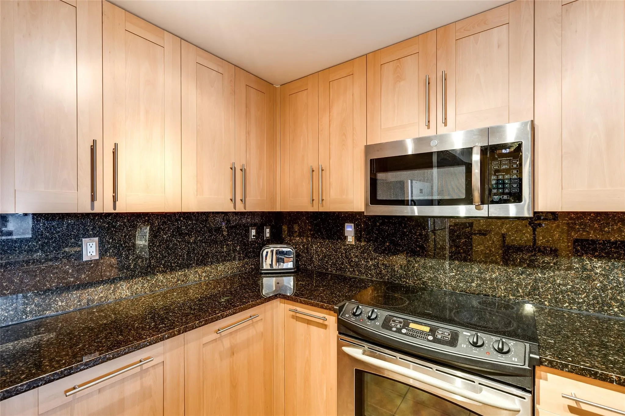 511 SE 5th Ave, #1621