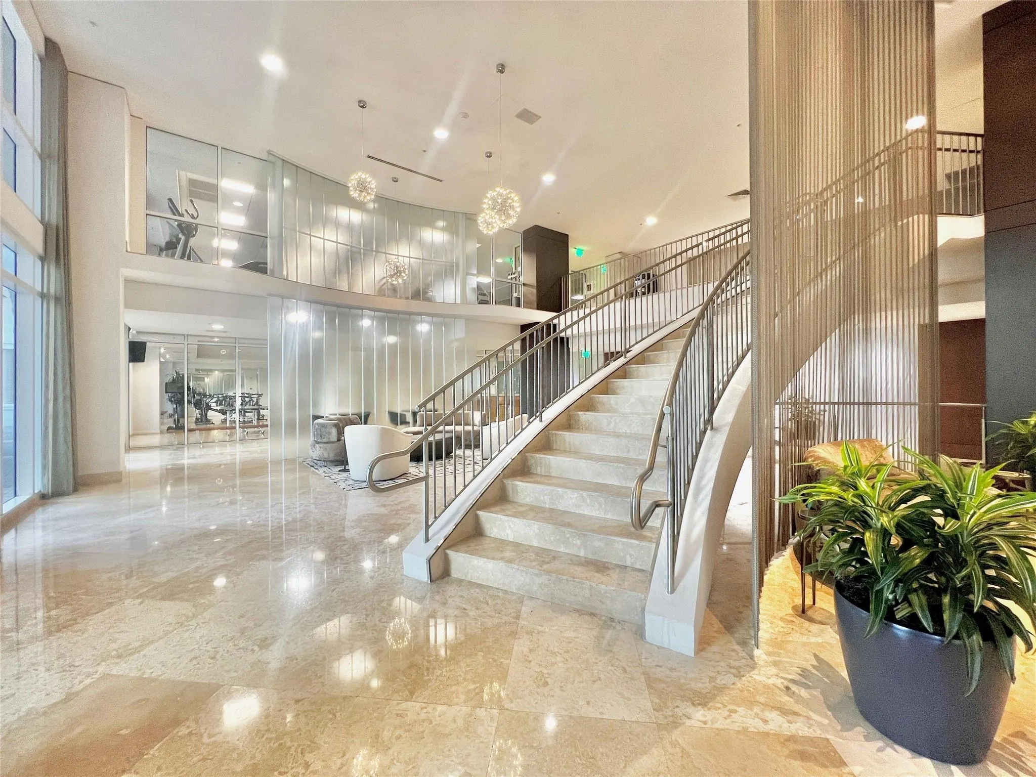 511 SE 5th Ave, #1621
