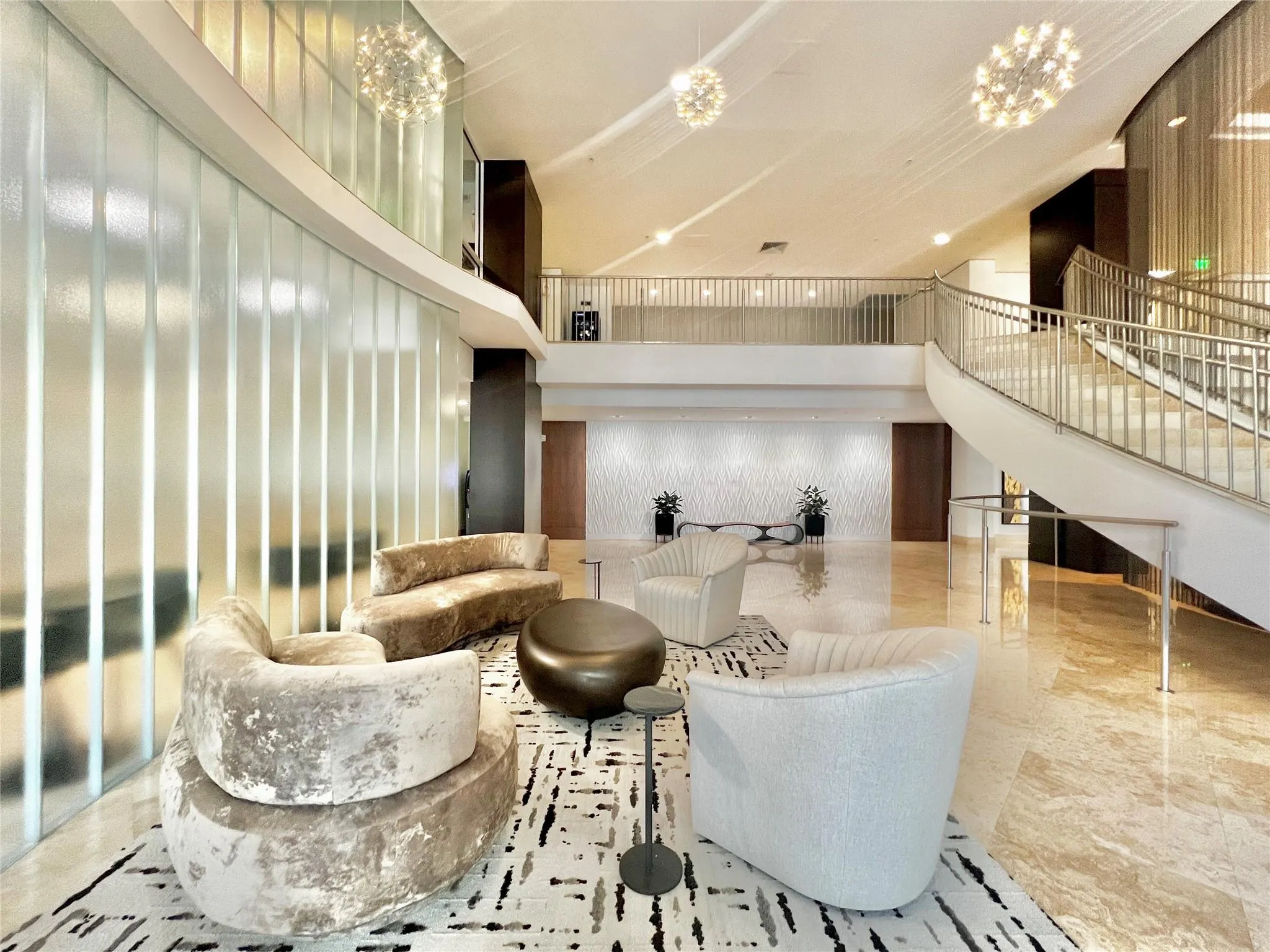 511 SE 5th Ave, #1621