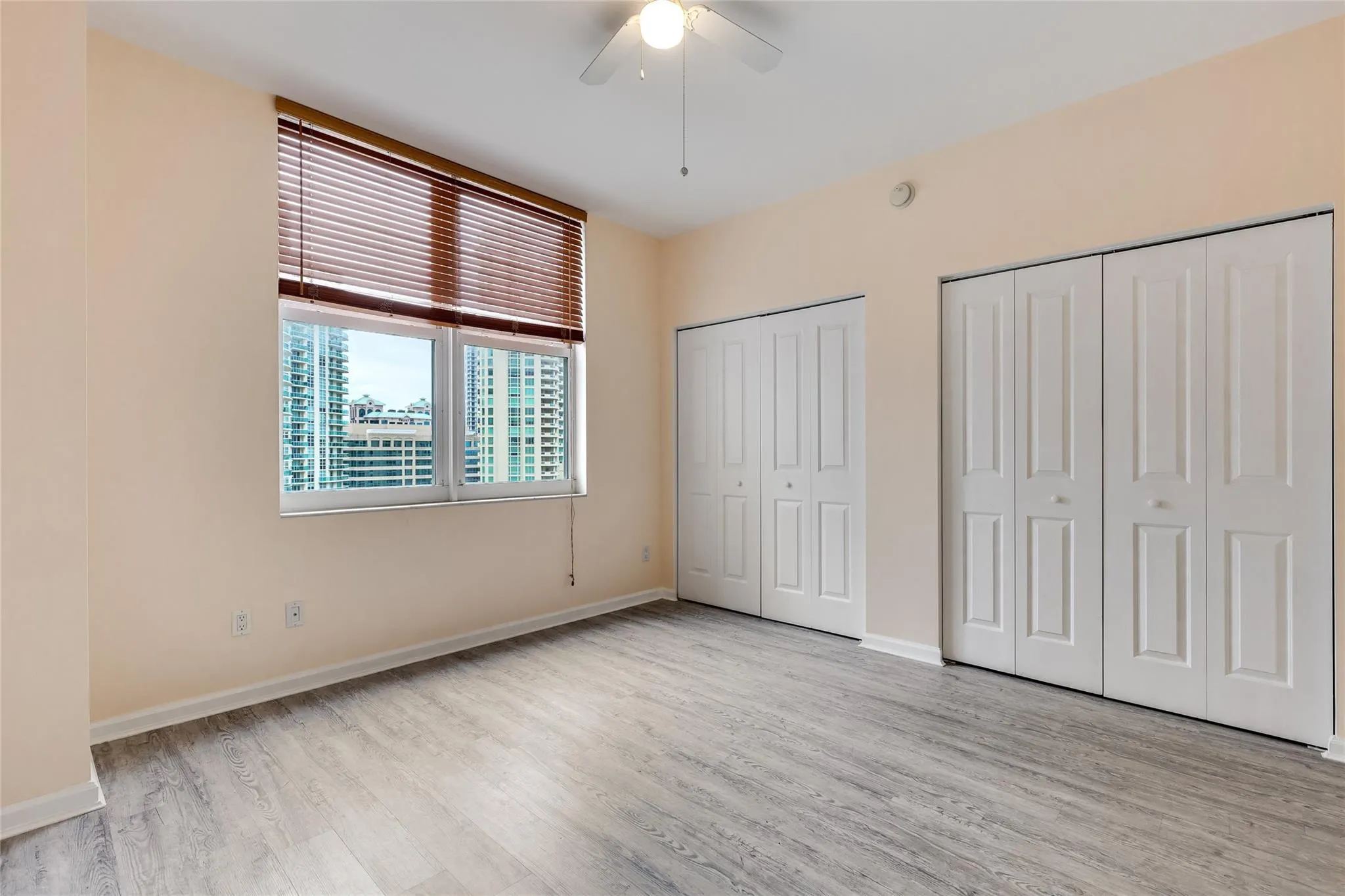 511 SE 5th Ave, #1621