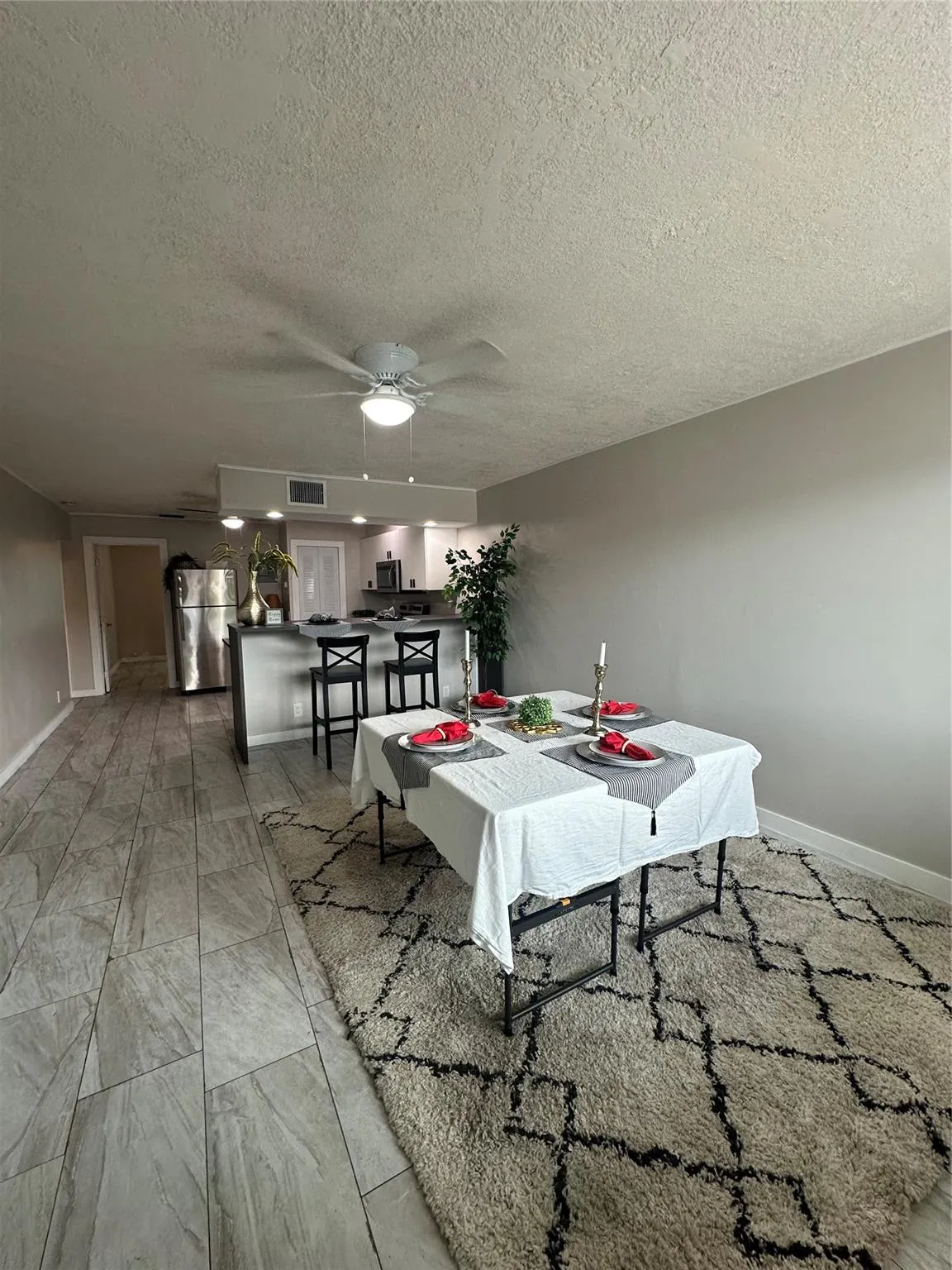 2175 NE 56th St, #106