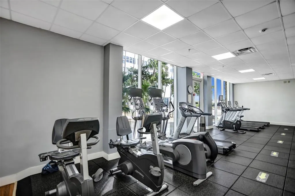 2030 S Ocean Dr, #510