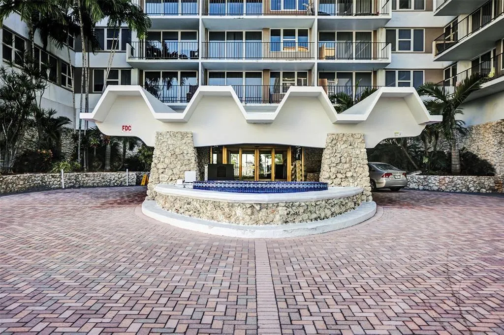 2030 S Ocean Dr, #510