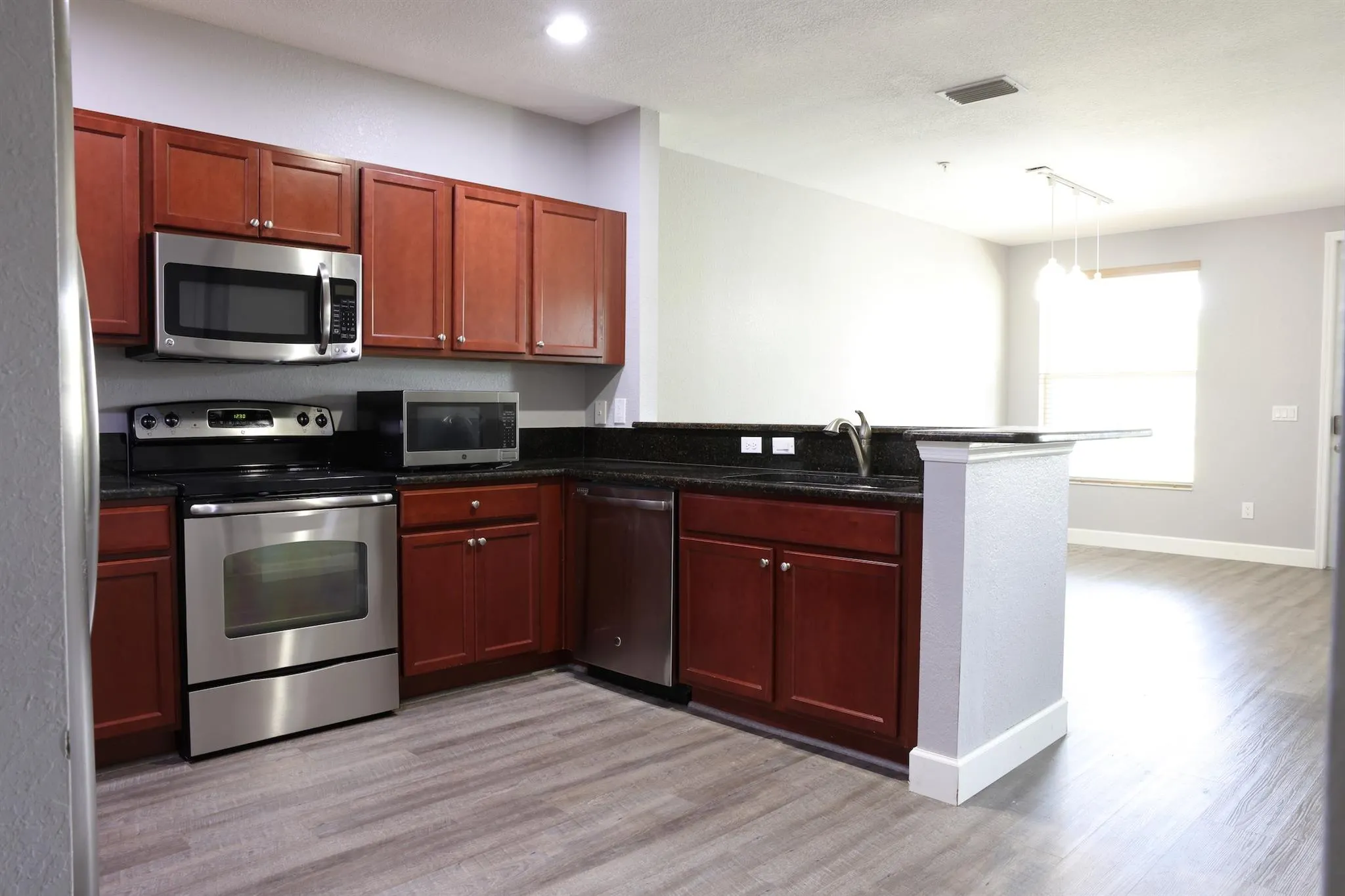 4758 Sierra Ln, #4758