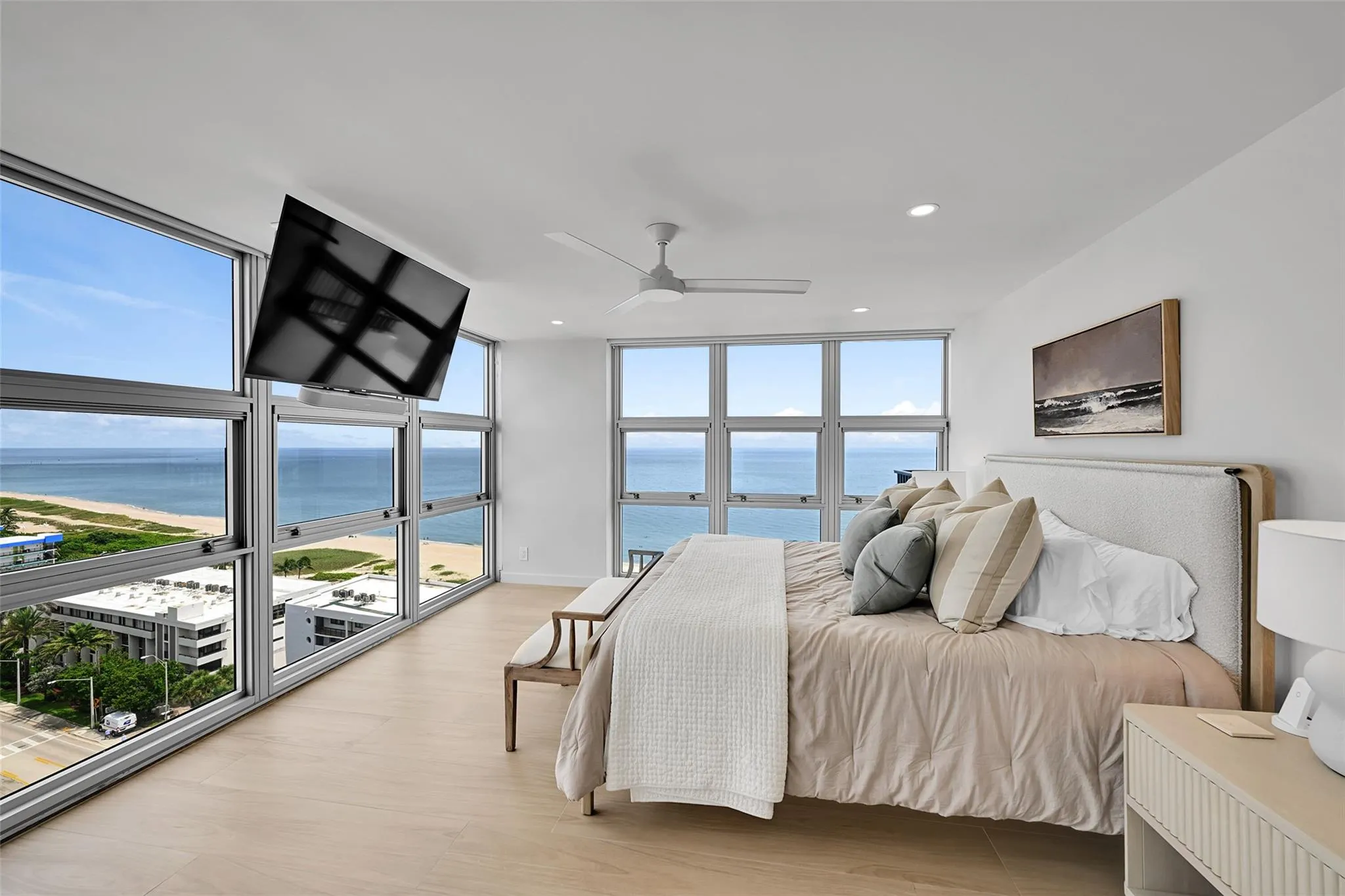 525 N Ocean Blvd, #1724