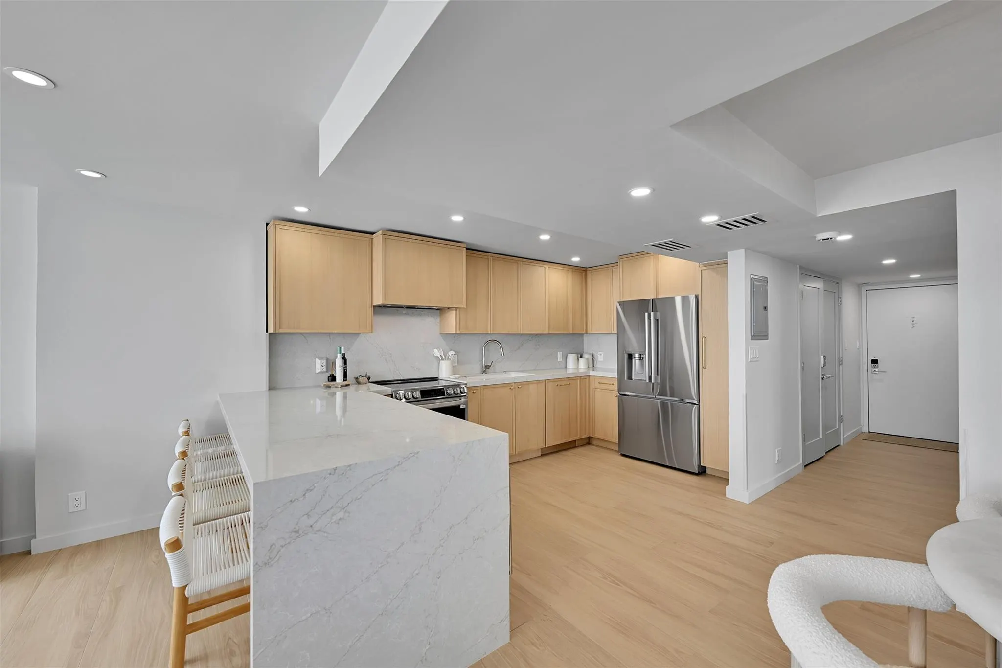 525 N Ocean Blvd, #1724