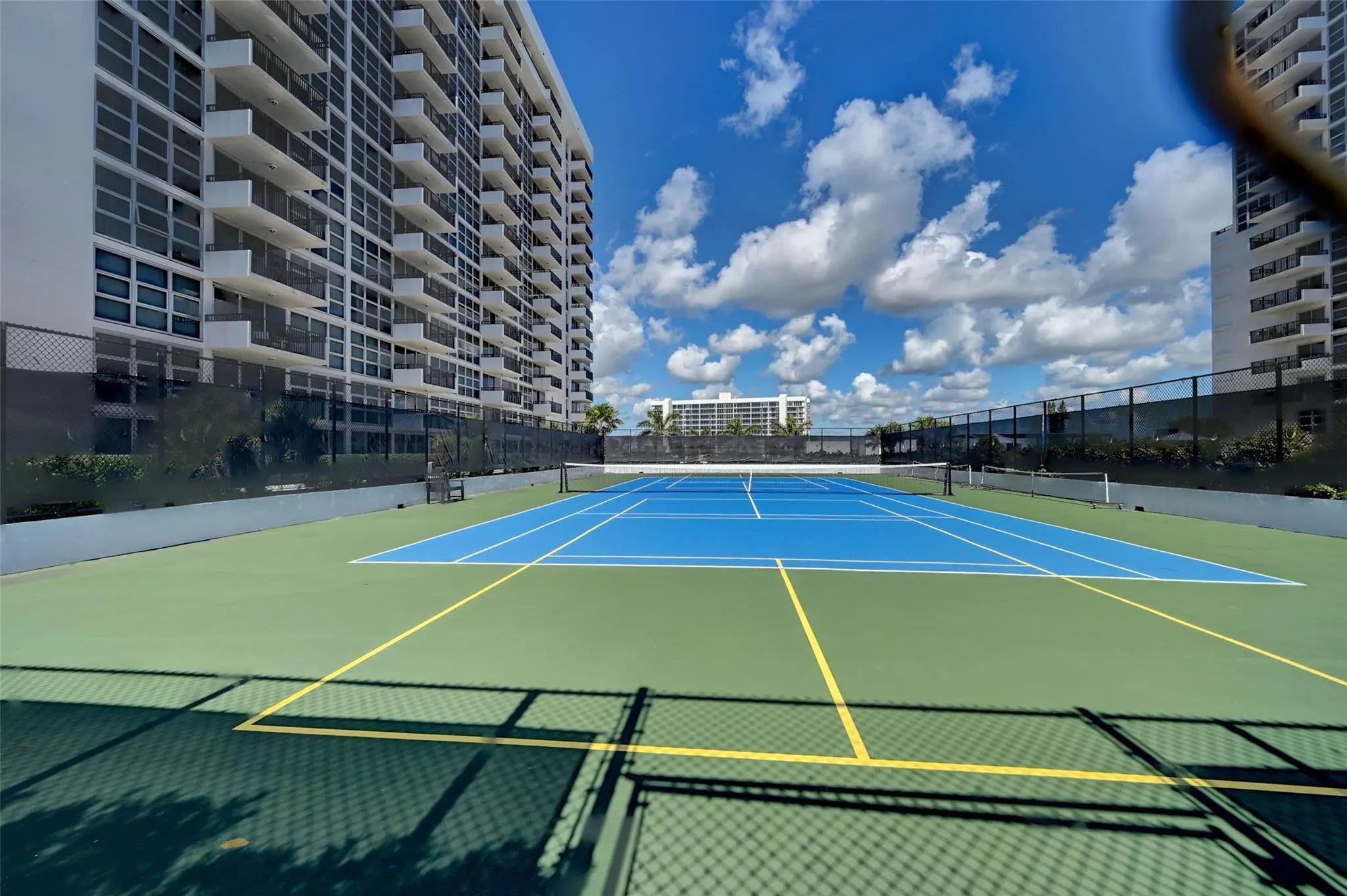 525 N Ocean Blvd, #1724
