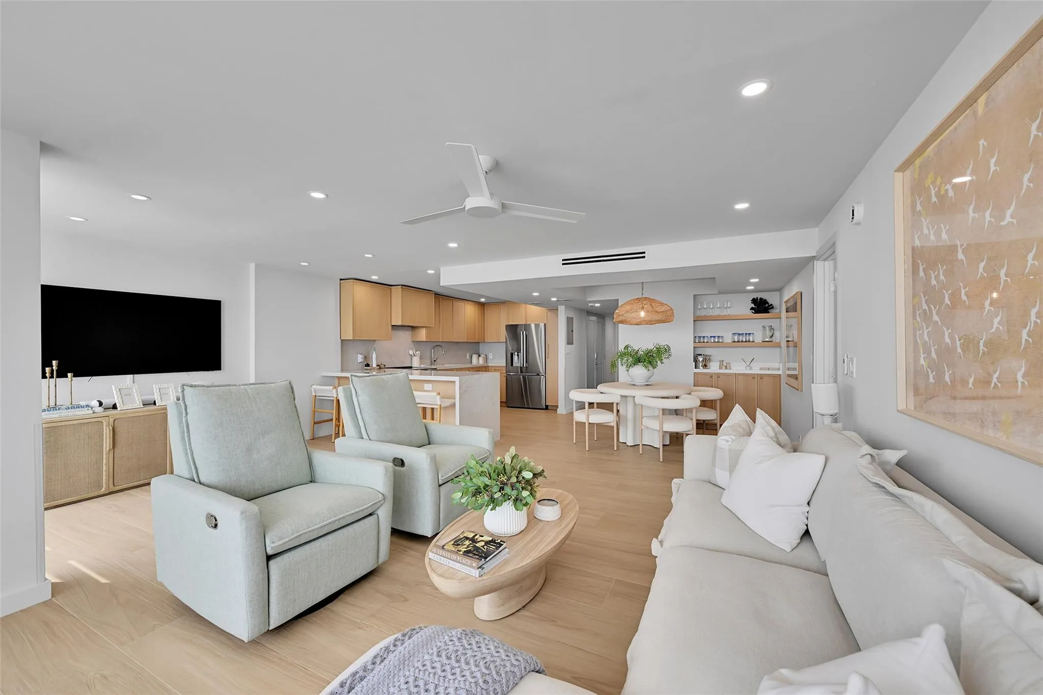 525 N Ocean Blvd, #1724