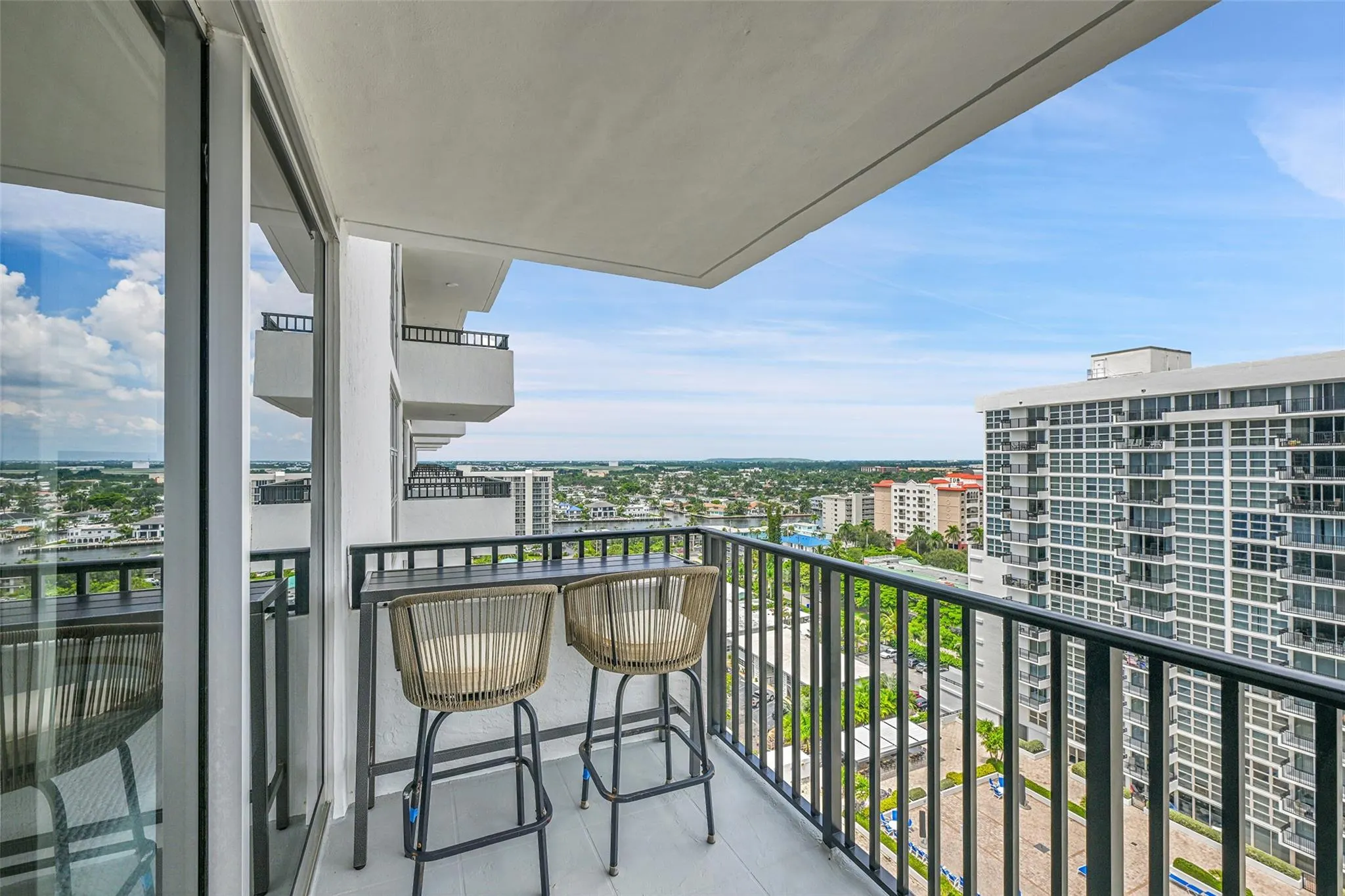 525 N Ocean Blvd, #1724