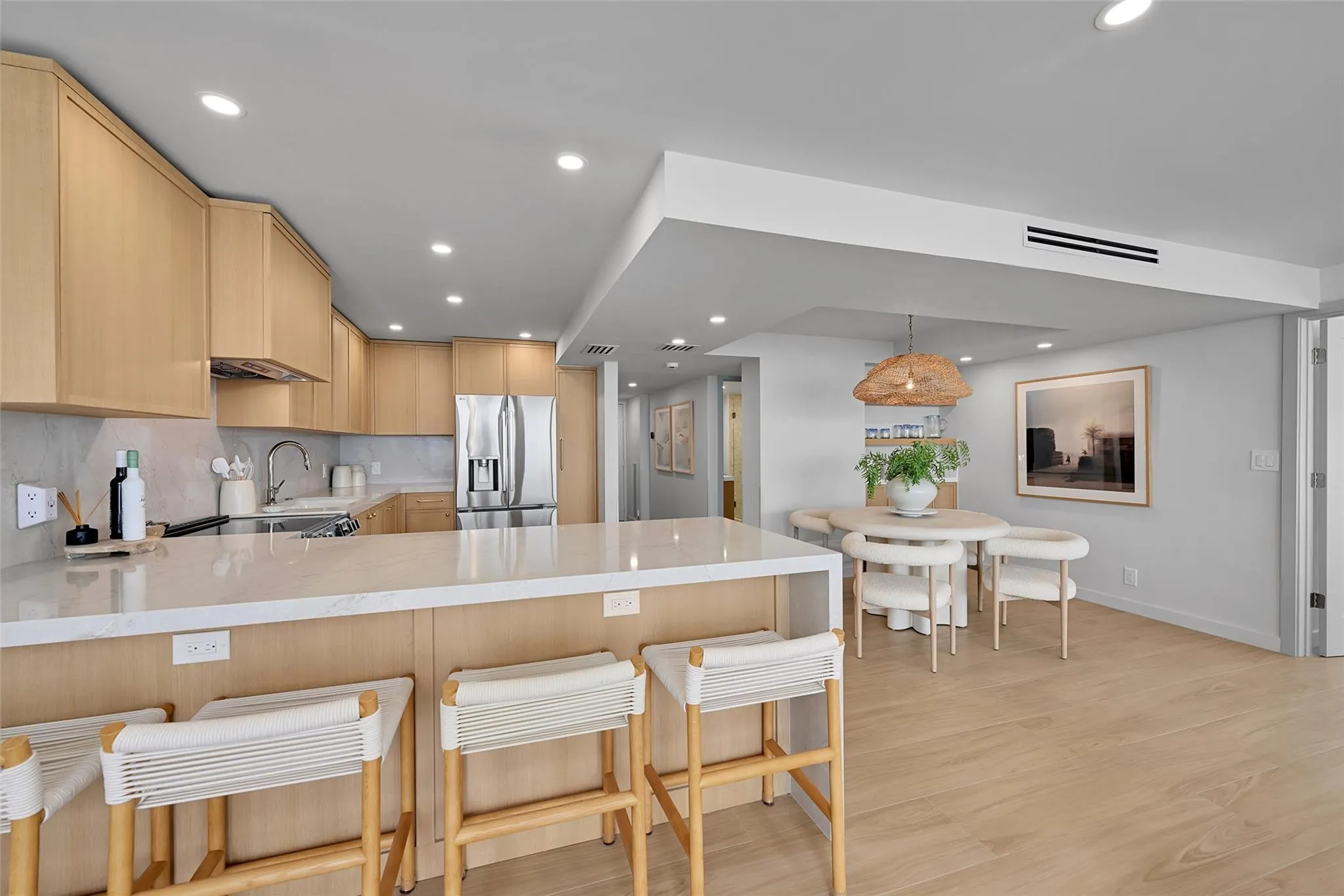 525 N Ocean Blvd, #1724