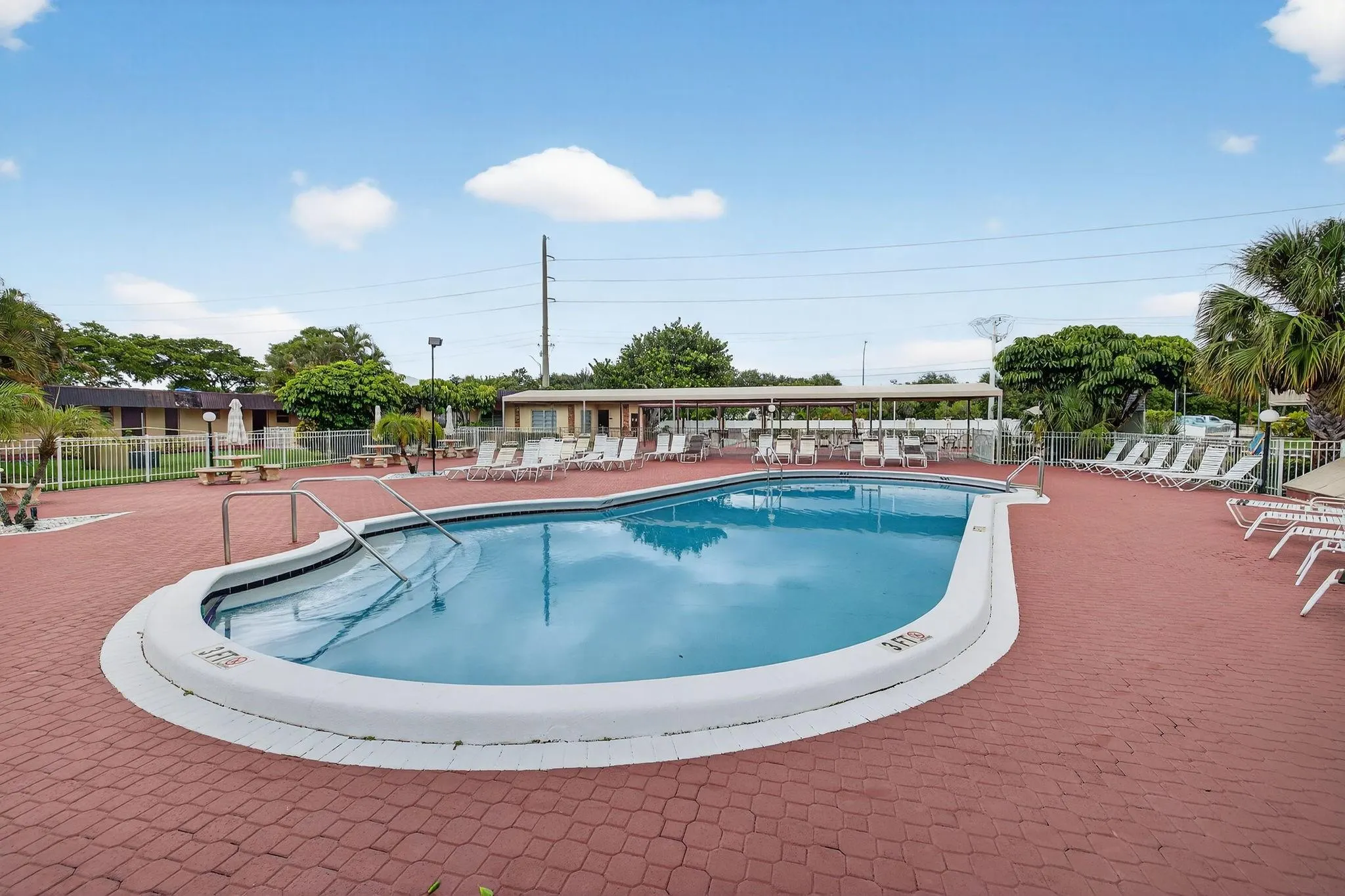 3051 NW 46th Ave, #405