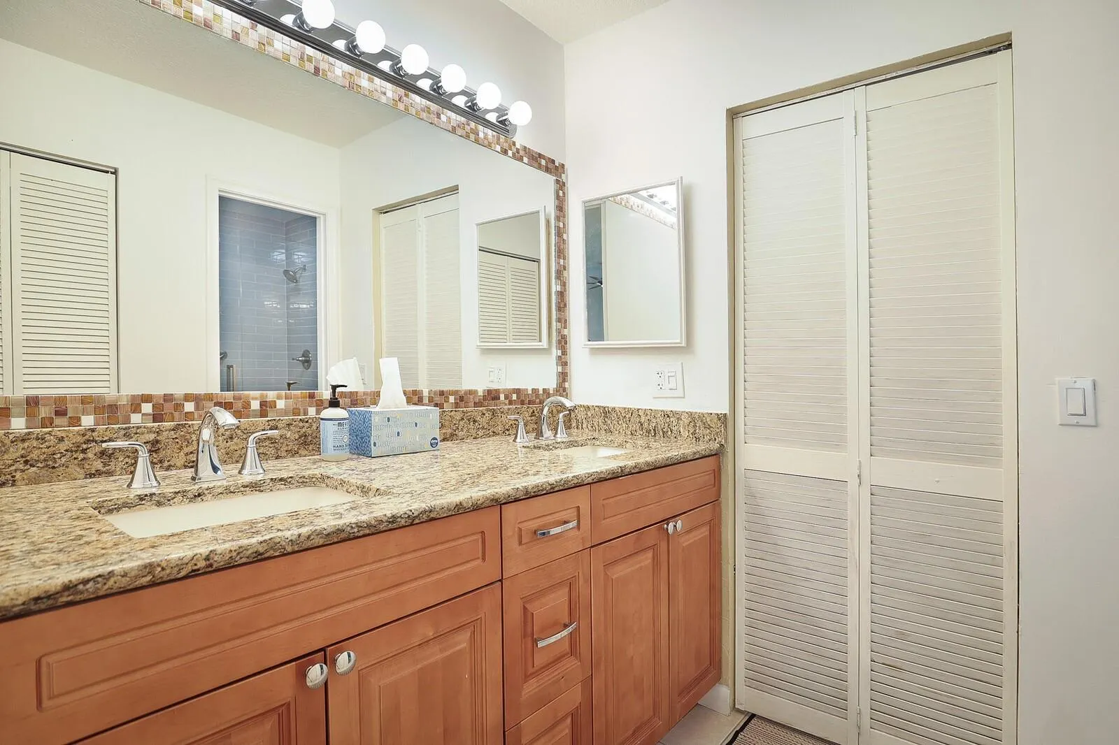 1141 Calamondin Ter, #202