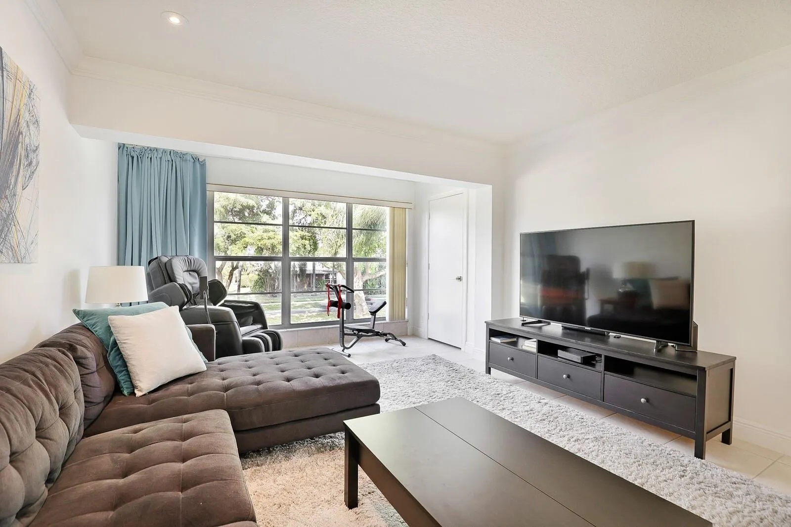 1141 Calamondin Ter, #202