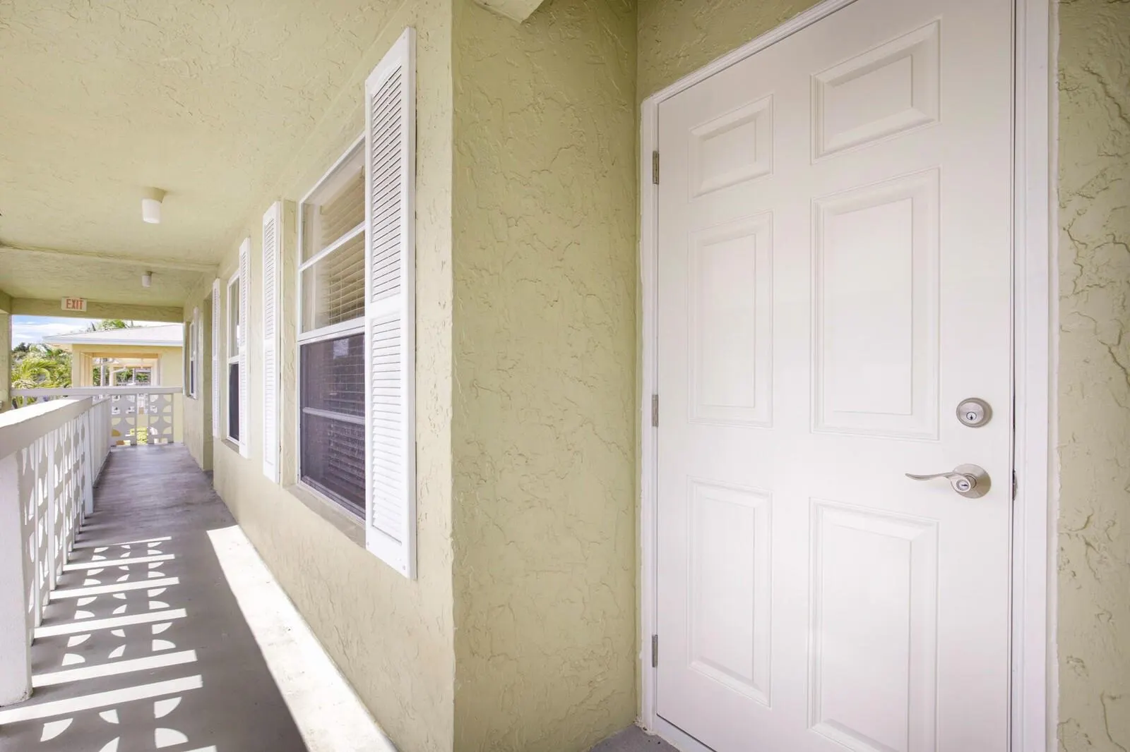 1141 Calamondin Ter, #202