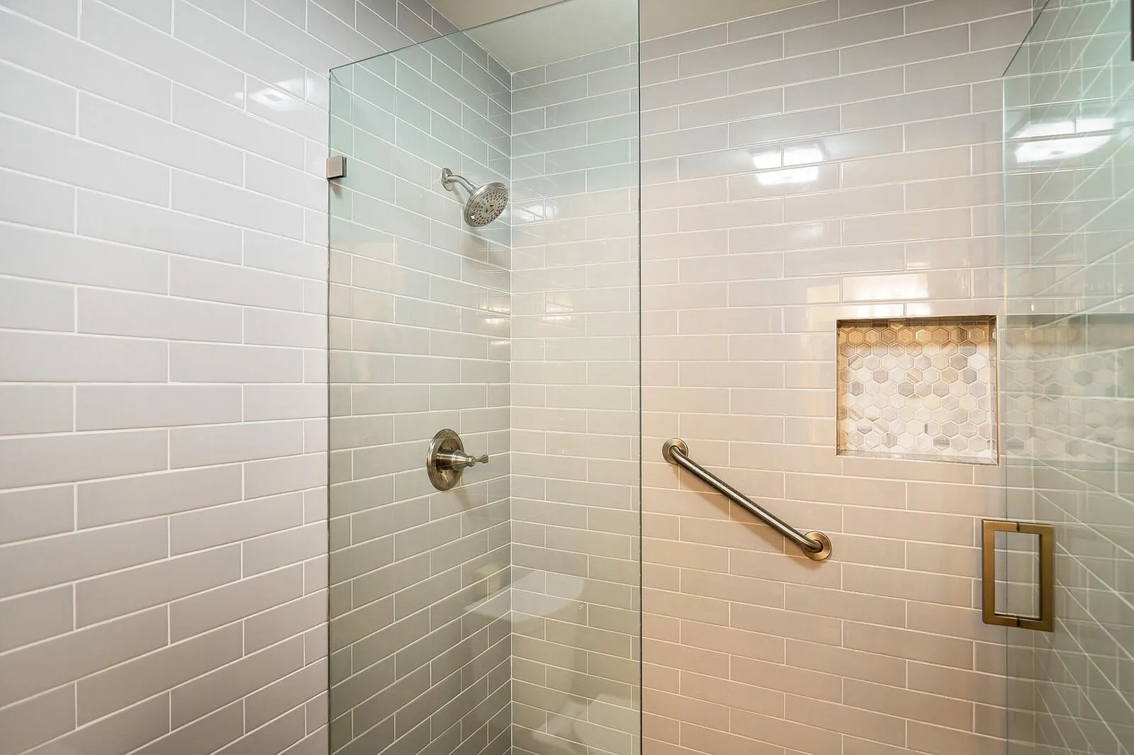 1141 Calamondin Ter, #202