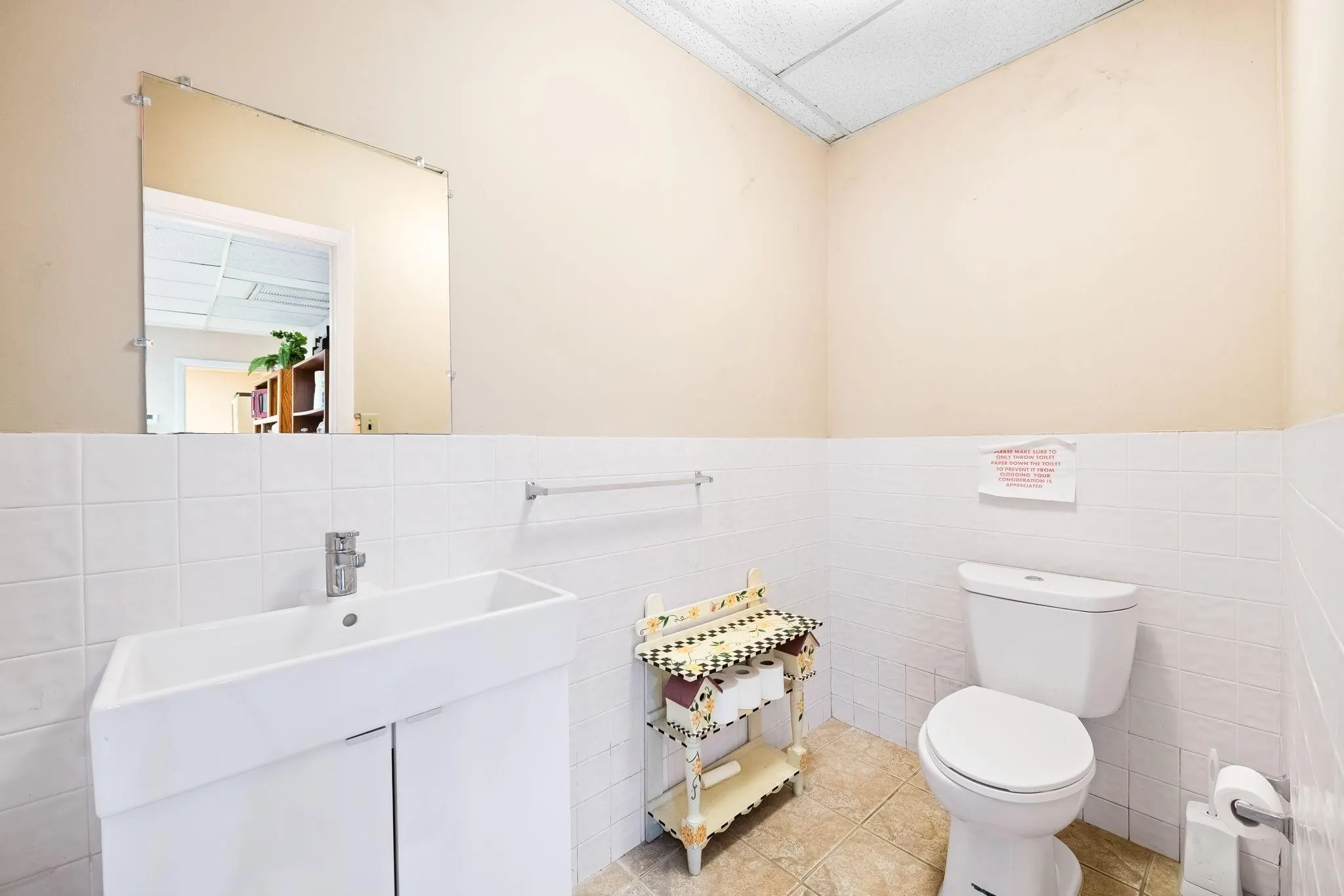 3046 NE 12th Ter