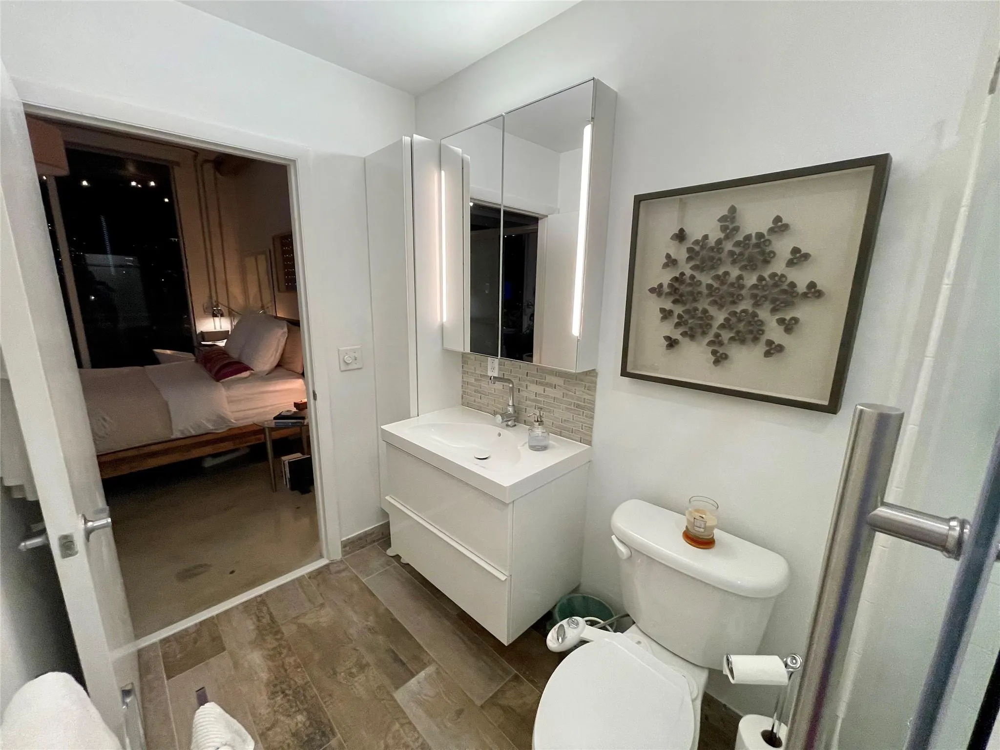 444 NE 30 ST, #1006