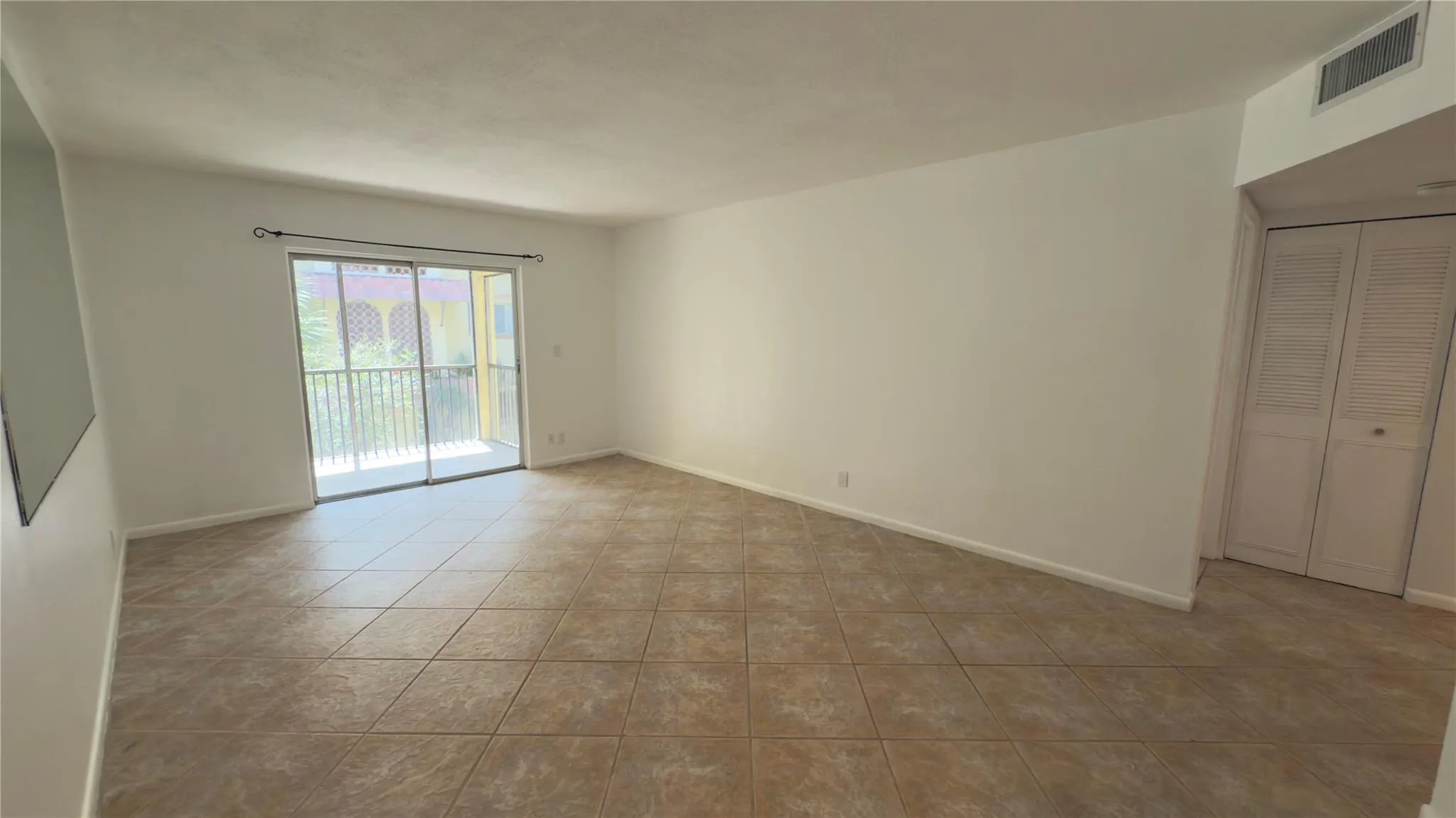 251 S Cypress Rd, #127