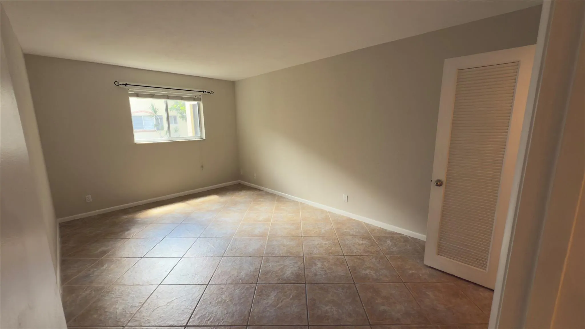 251 S Cypress Rd, #127