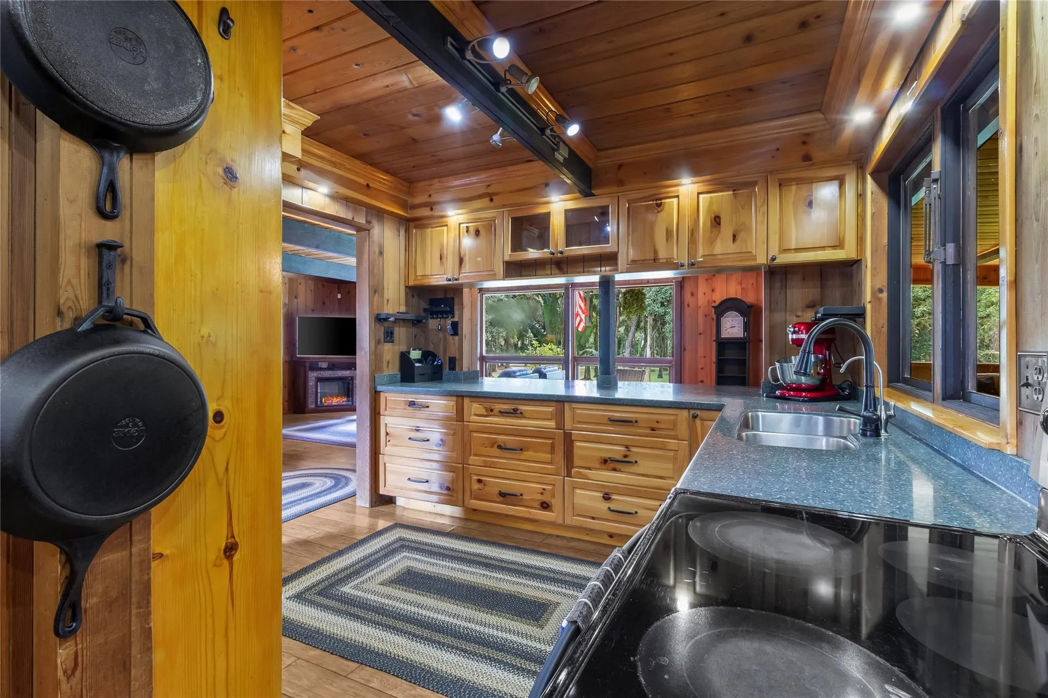 9293 Whippoorwill Trail