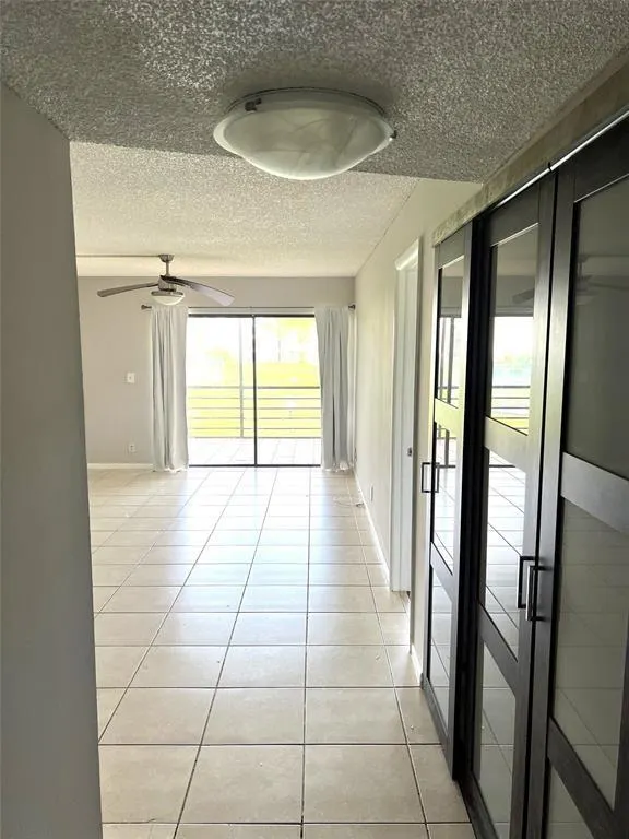 9273 SW 8th St, #216
