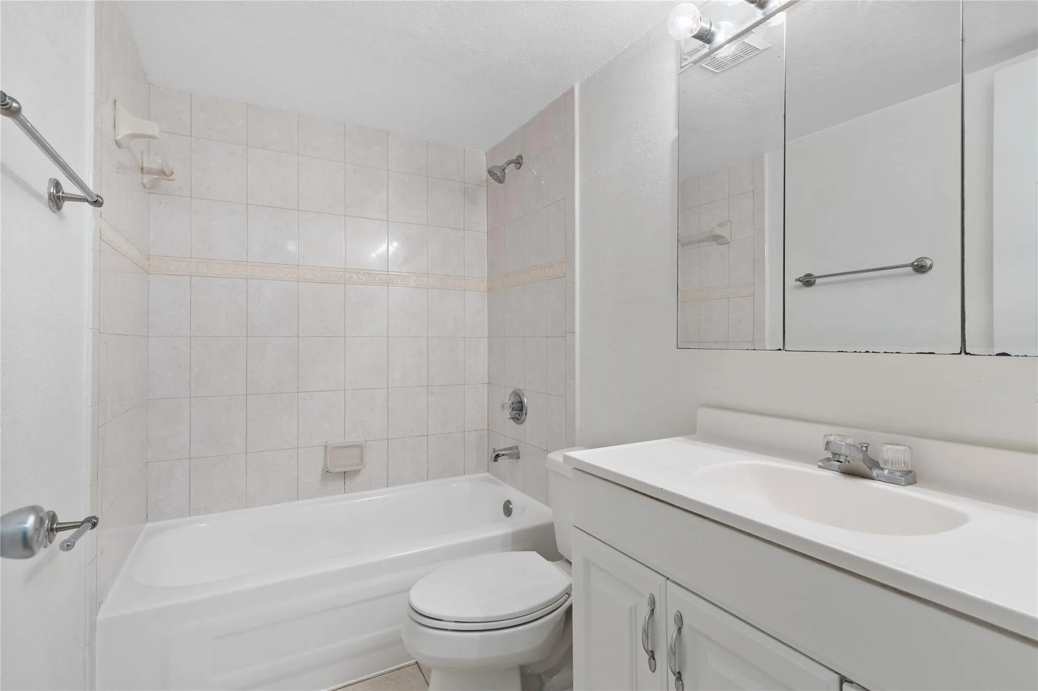 11101 Royal Palm Blvd, #102