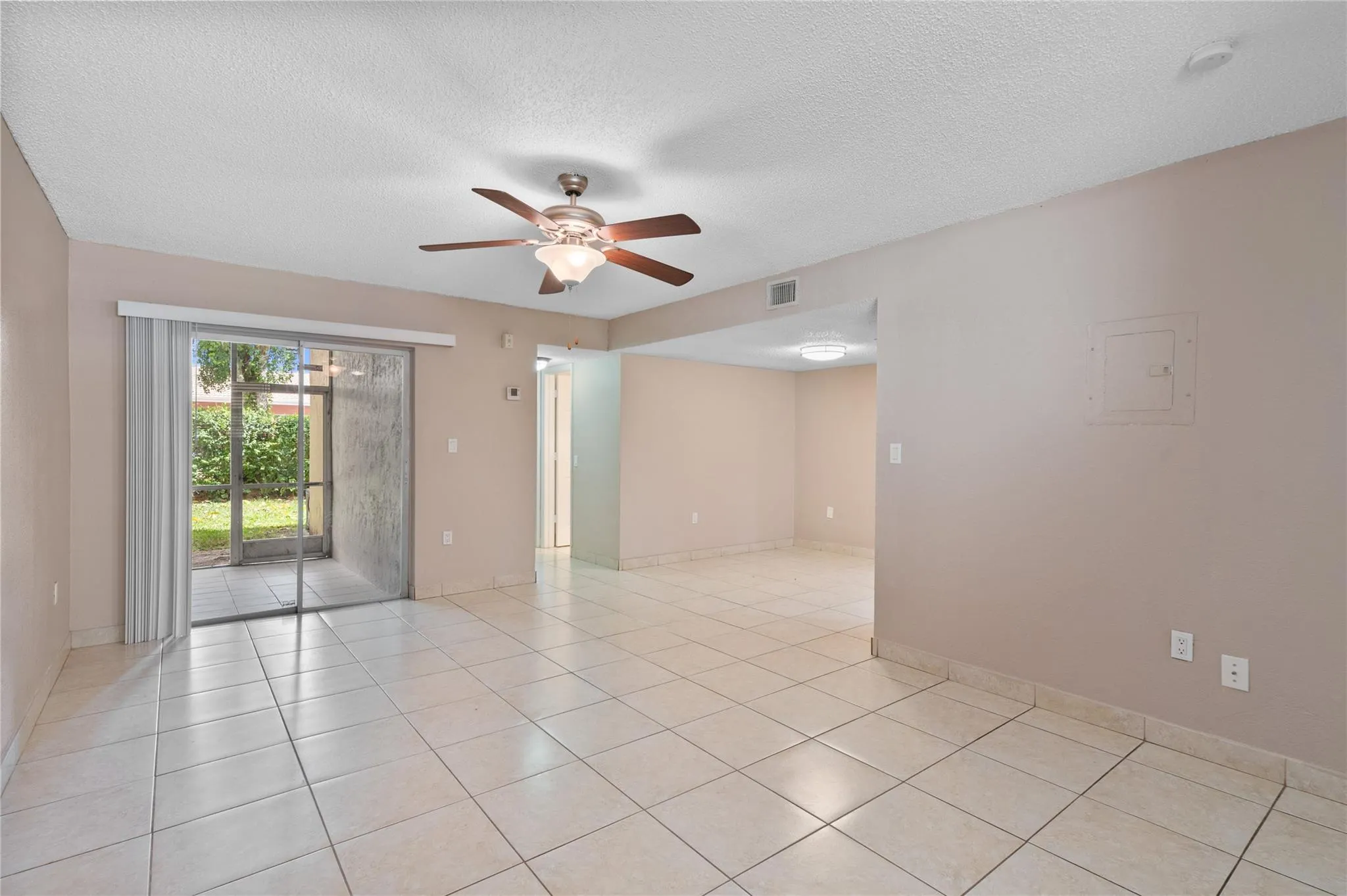 11101 Royal Palm Blvd, #102