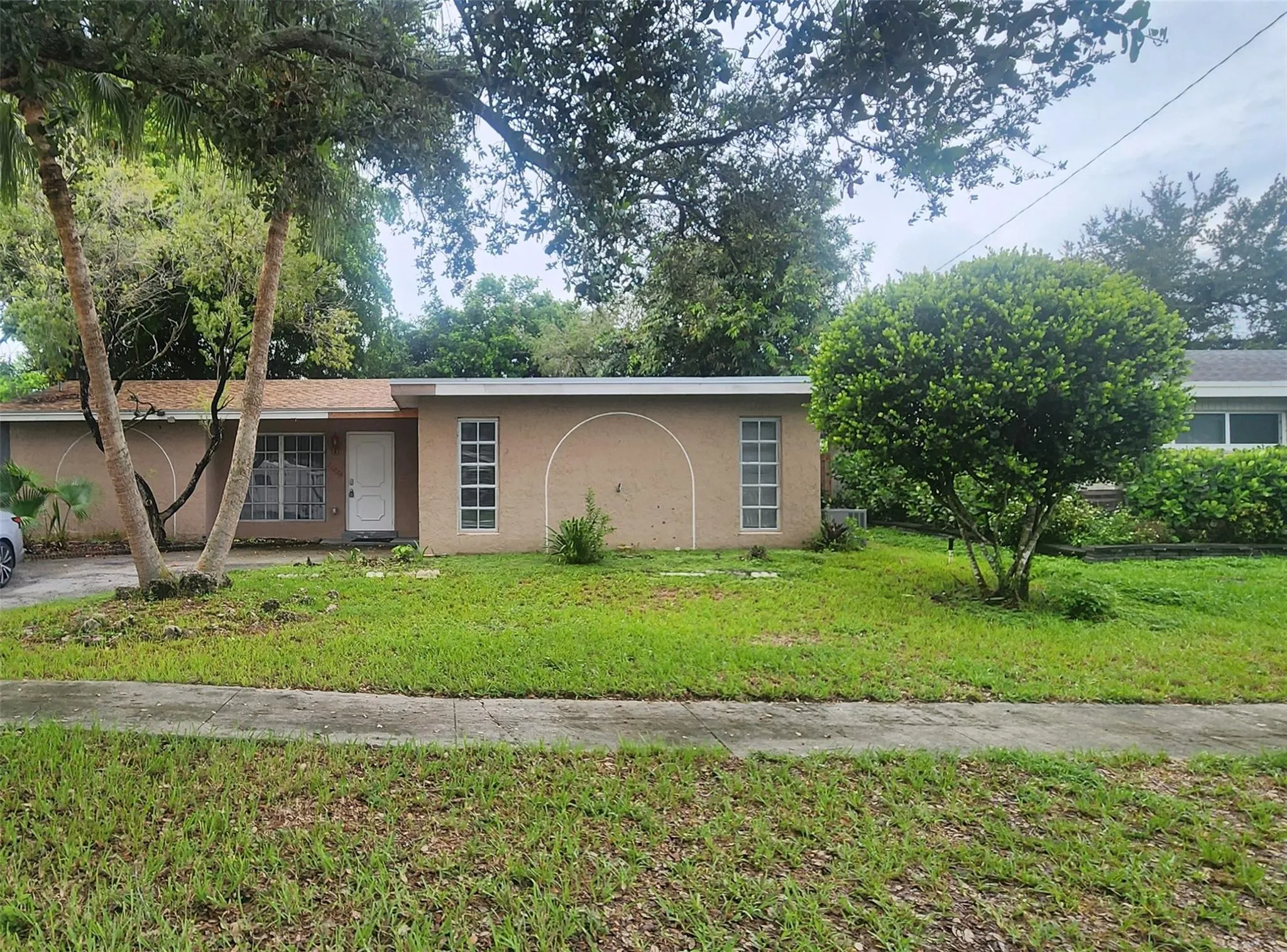 11930 NW 33rd St