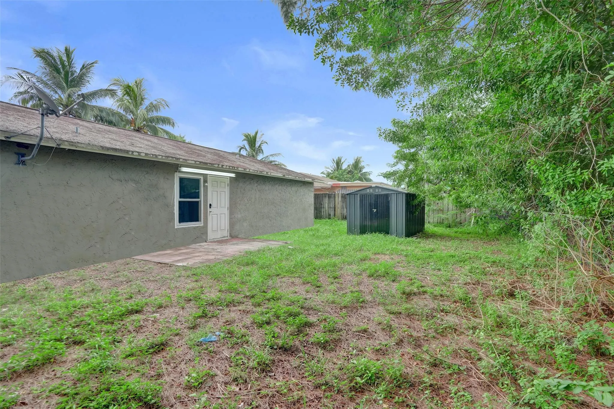 521 SW 83rd Ave