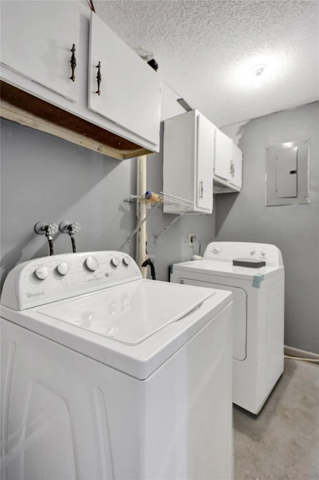 521 SW 83rd Ave