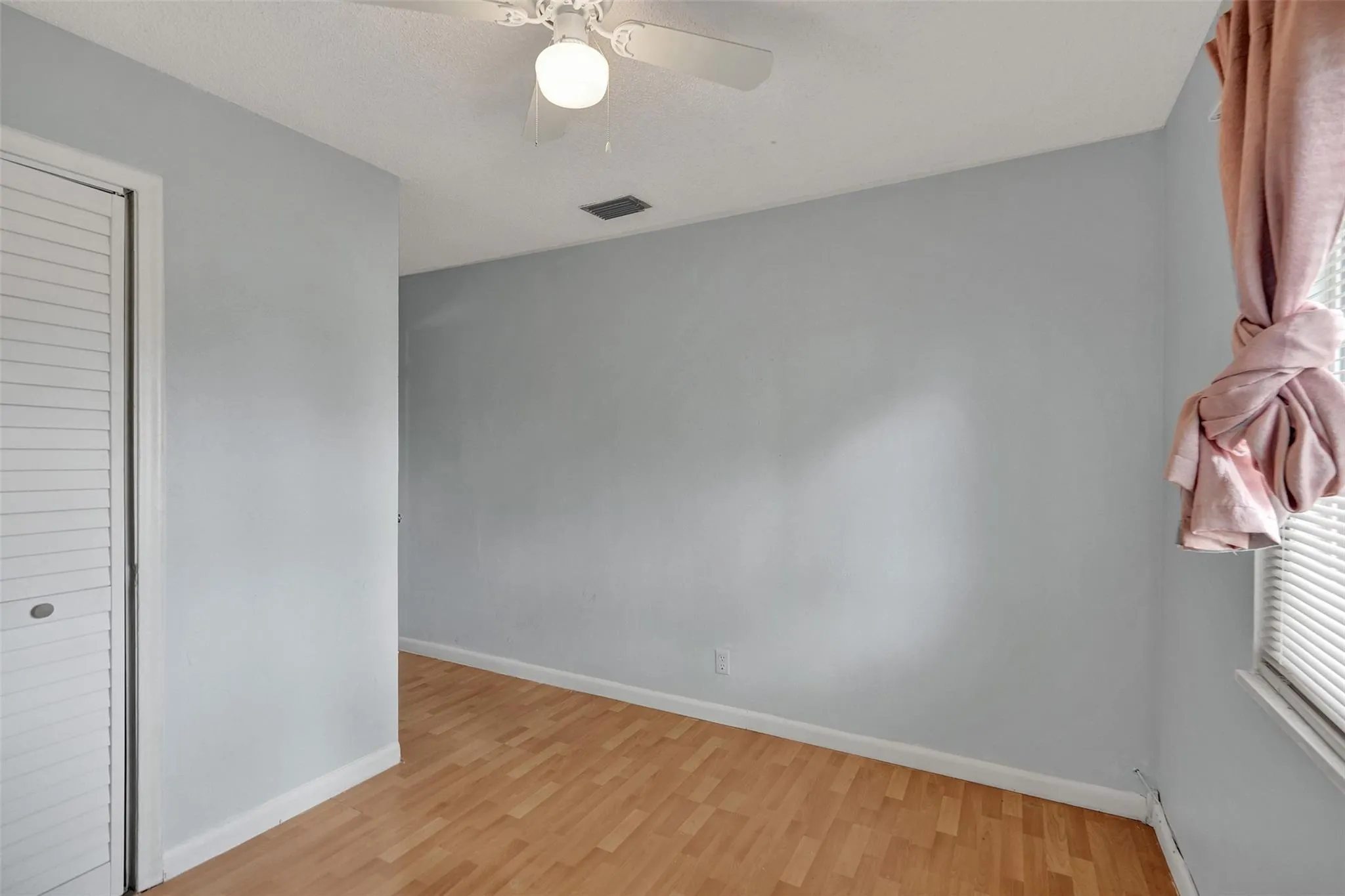 521 SW 83rd Ave