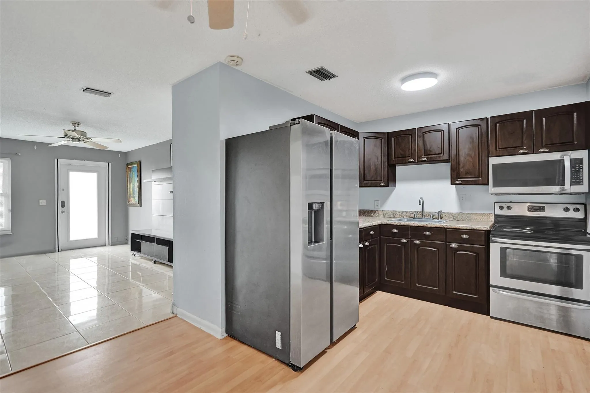 521 SW 83rd Ave
