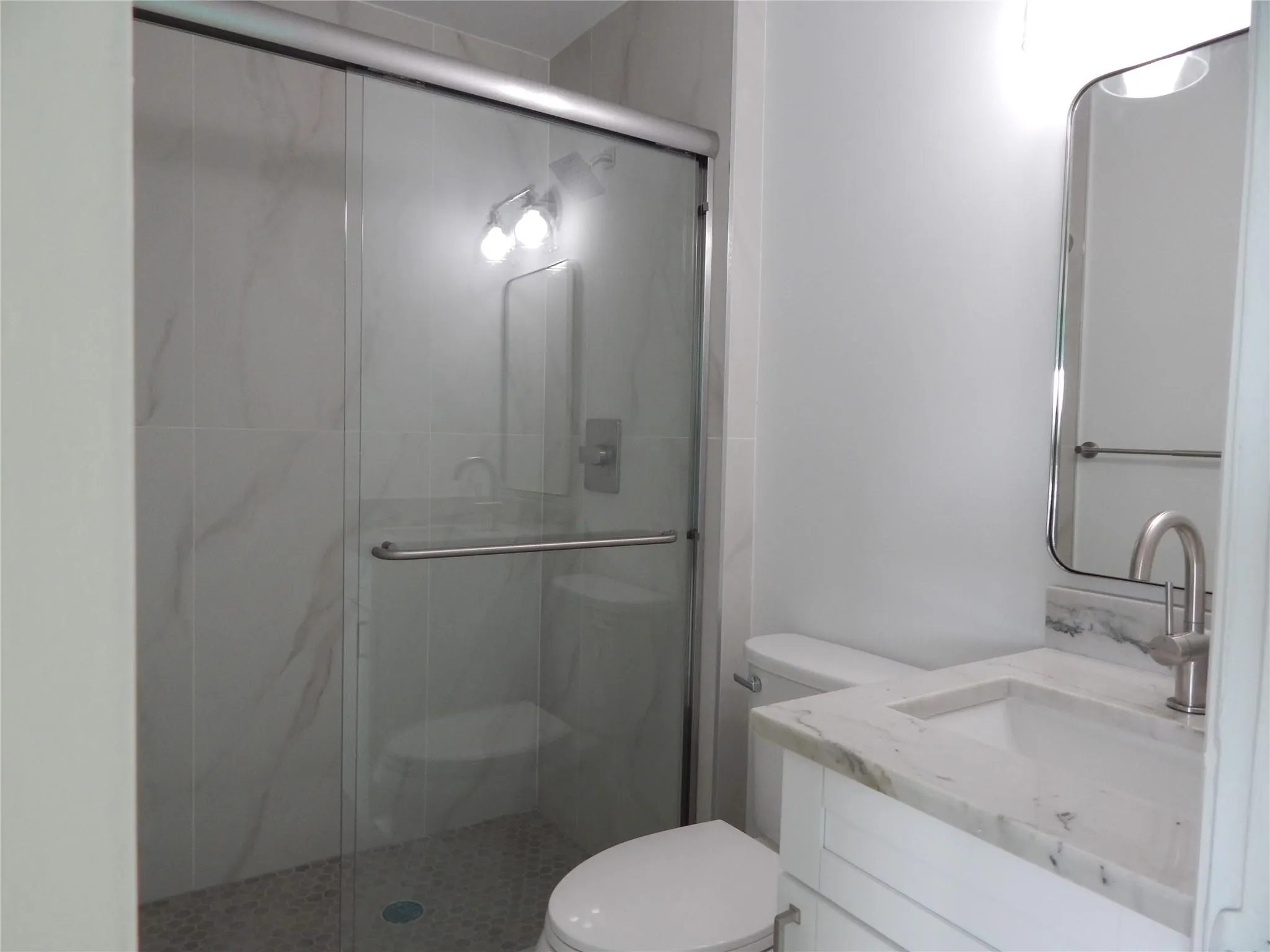 3220 Bayview Dr, #314