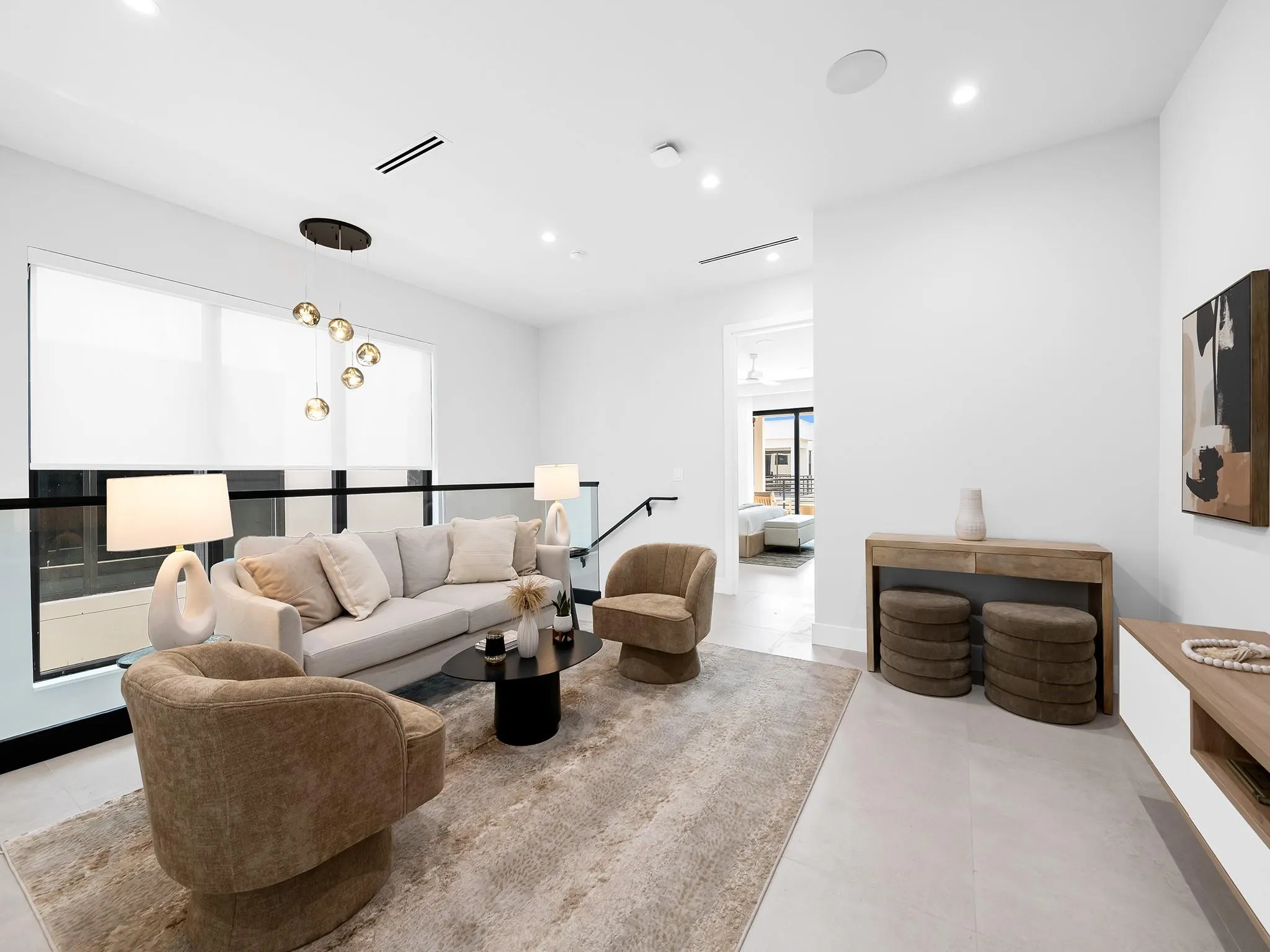 915B NE 17th Ter