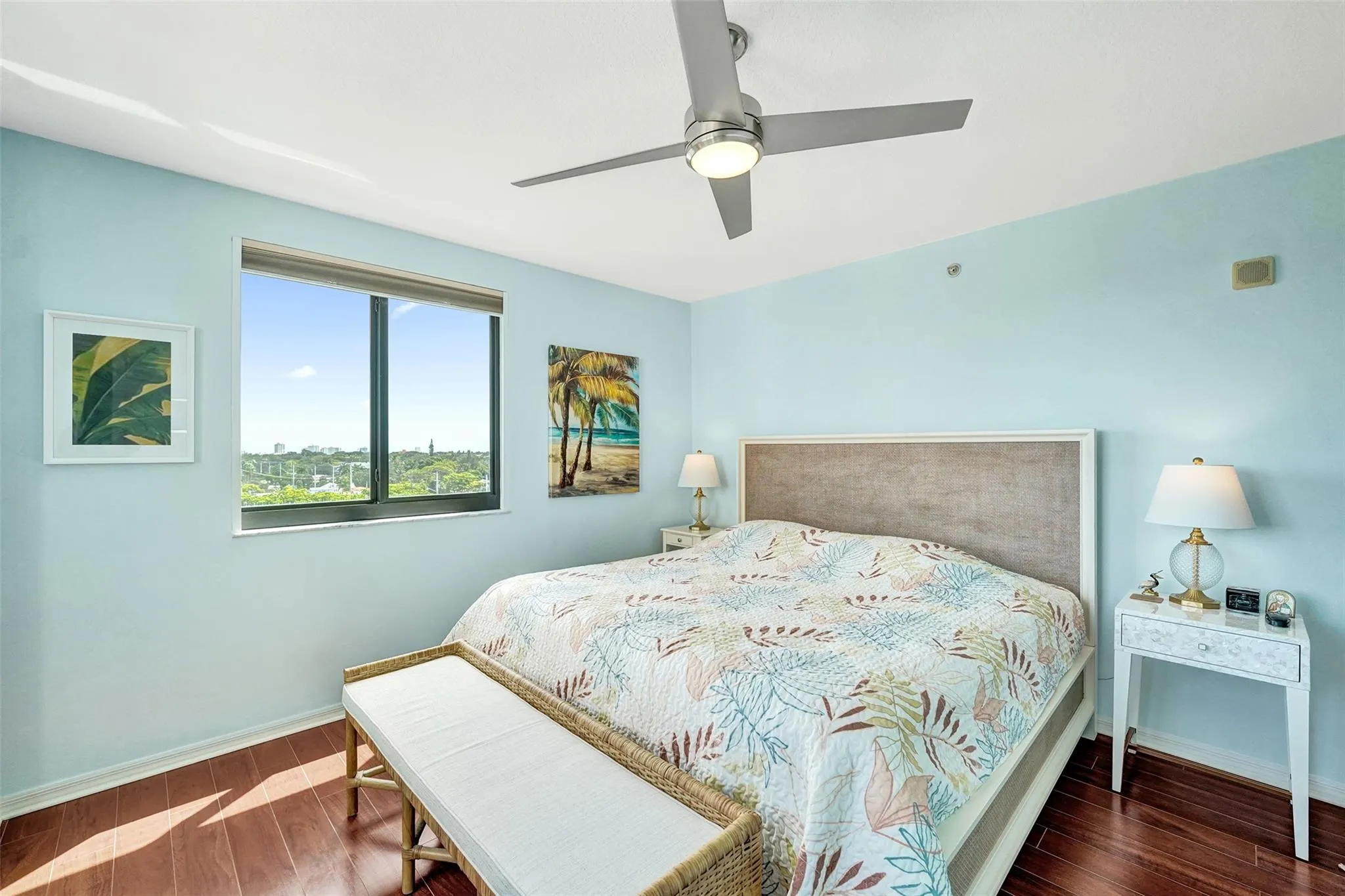 100 N Federal Hwy, #628