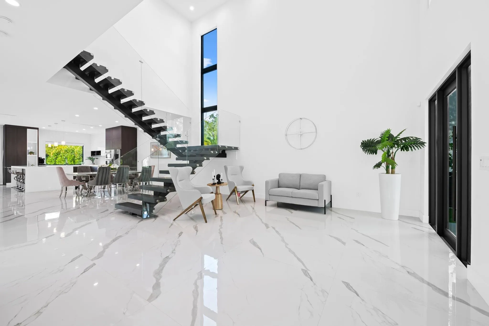 1407 SW 5th Ct